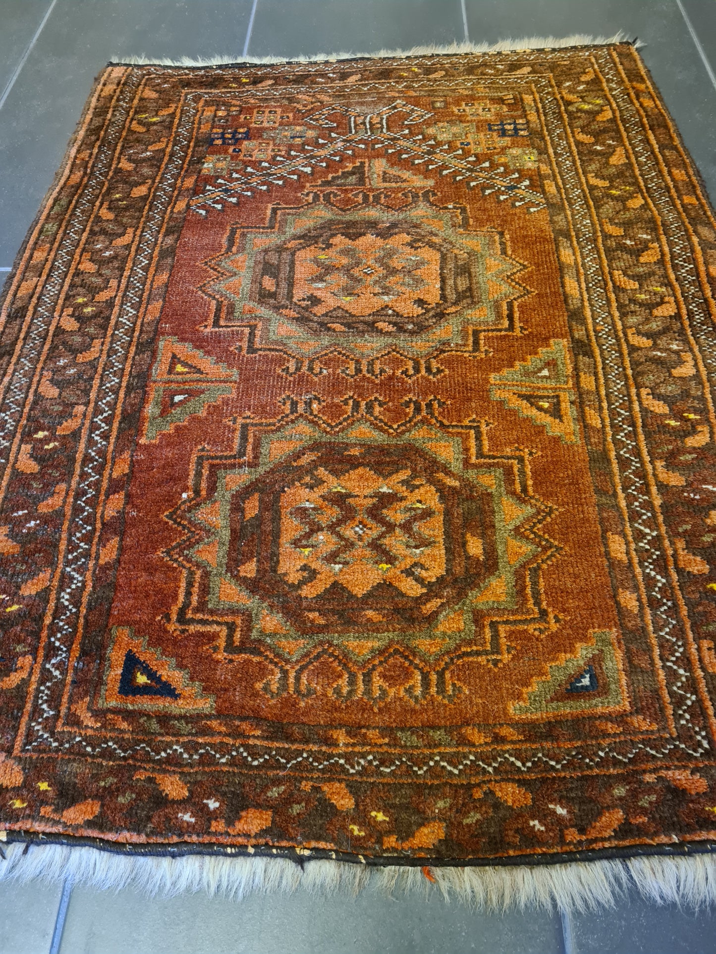 Antiker Feiner Belutsch Handgeknüpfter Orientteppich aus Persien 94x74cm