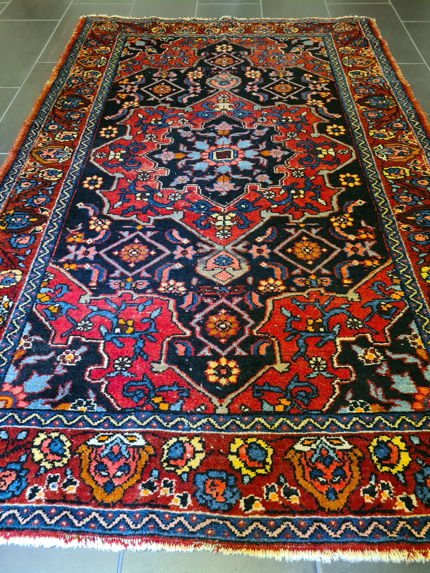 Antiker Handgeknüpfter Persischer Sarough Hamedan Orientteppich 204x133cm