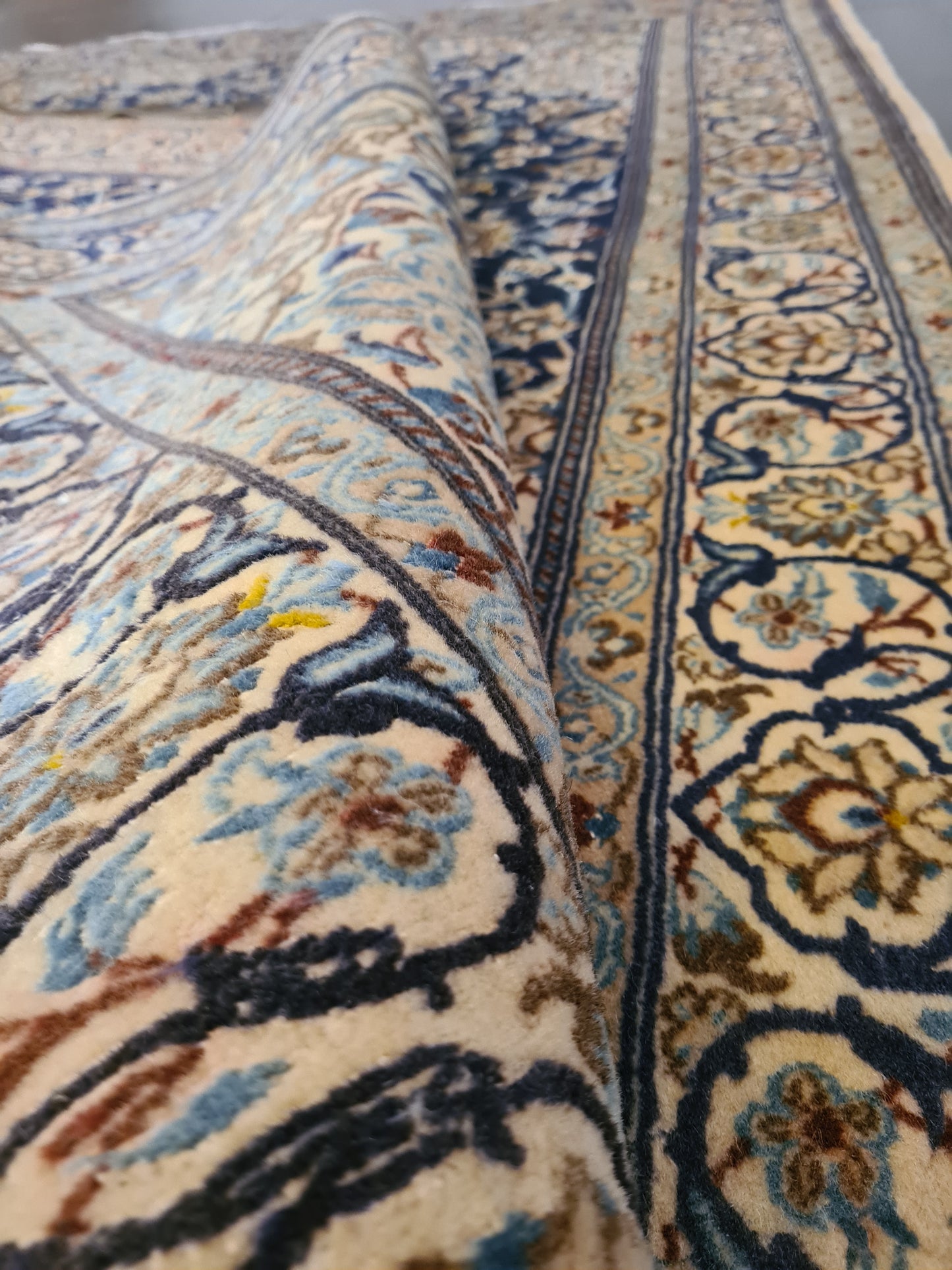 Feiner Königlicher Persischer Nain Orientteppich Handgeknüpft 195x120cm