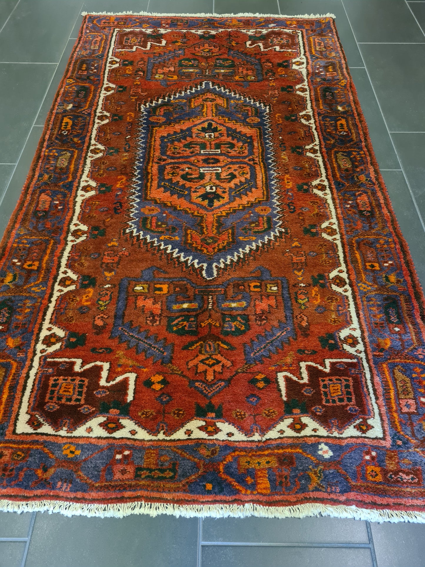 Antiker Feiner Handgeknüpfter Perserteppich Malaya aus dem Orient 195x111cm