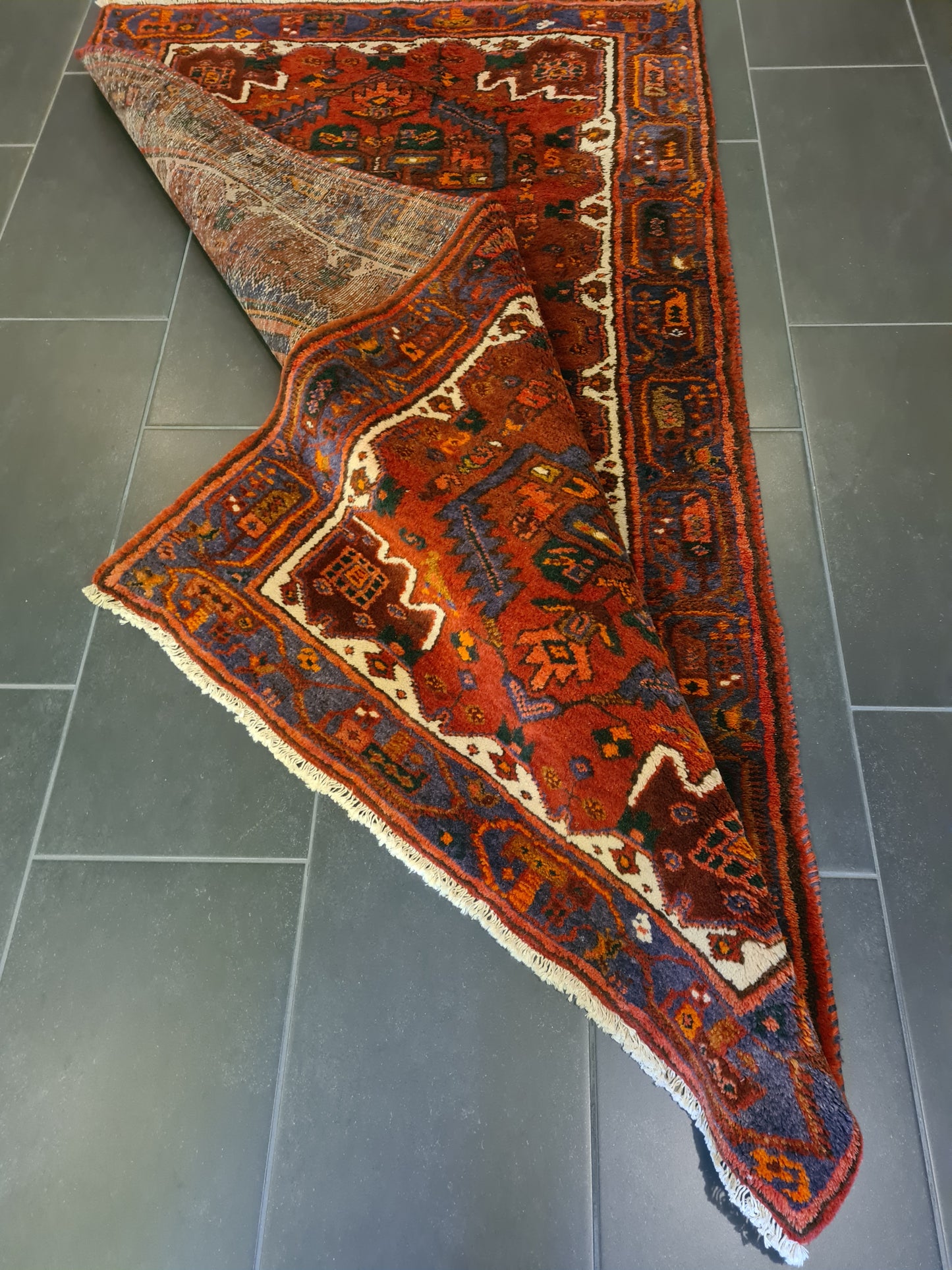 Antiker Feiner Handgeknüpfter Perserteppich Malaya aus dem Orient 195x111cm