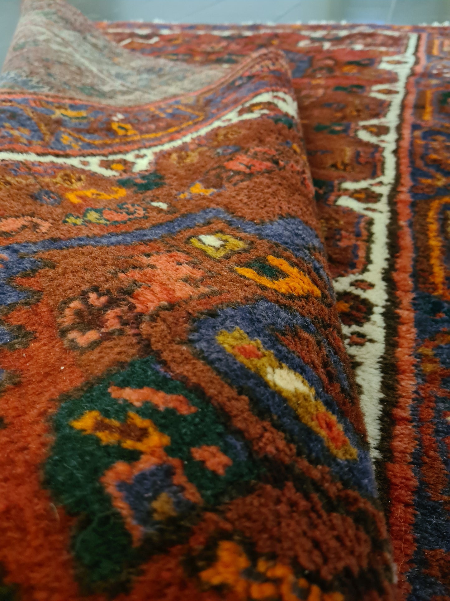 Antiker Feiner Handgeknüpfter Perserteppich Malaya aus dem Orient 195x111cm