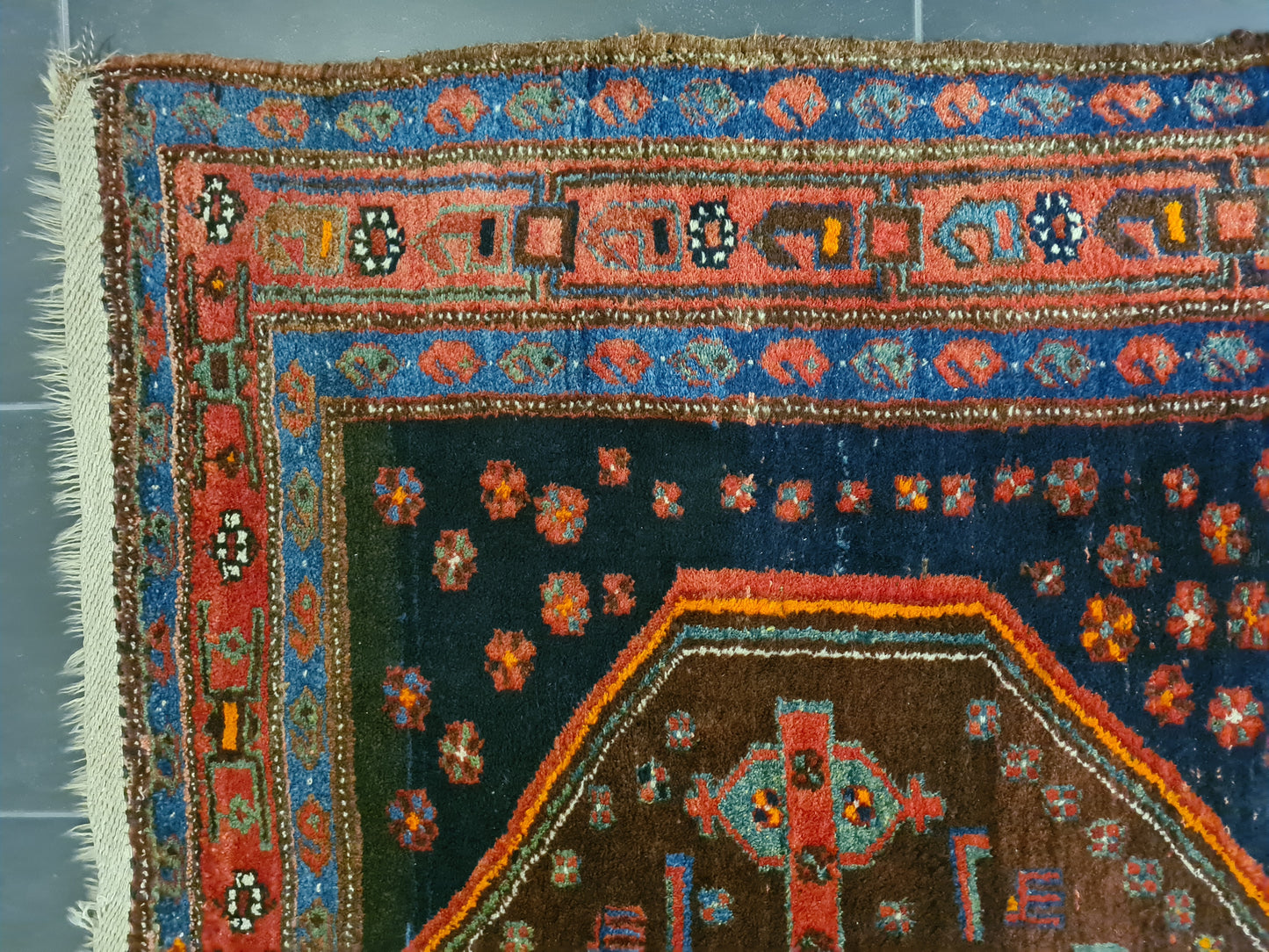 Antiker Bidjar Perserteppich Handgeknüpfter Orientteppich Sammlerstück 232x131cm
