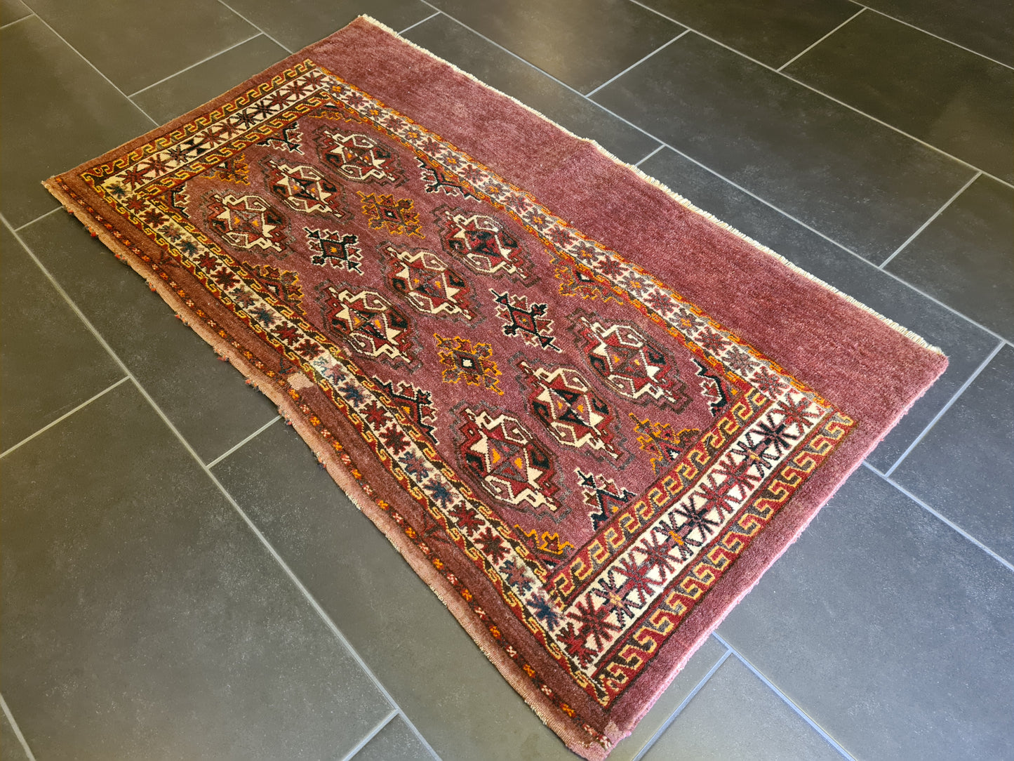 Antiker Handgeknüpfter Turkmen Orientteppich Seltenes Sammlerstück 125x72cm