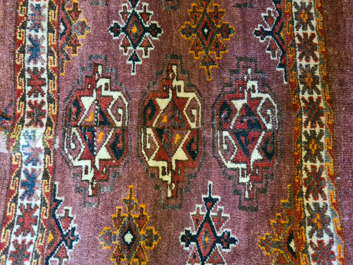 Antiker Handgeknüpfter Turkmen Orientteppich Seltenes Sammlerstück 125x72cm