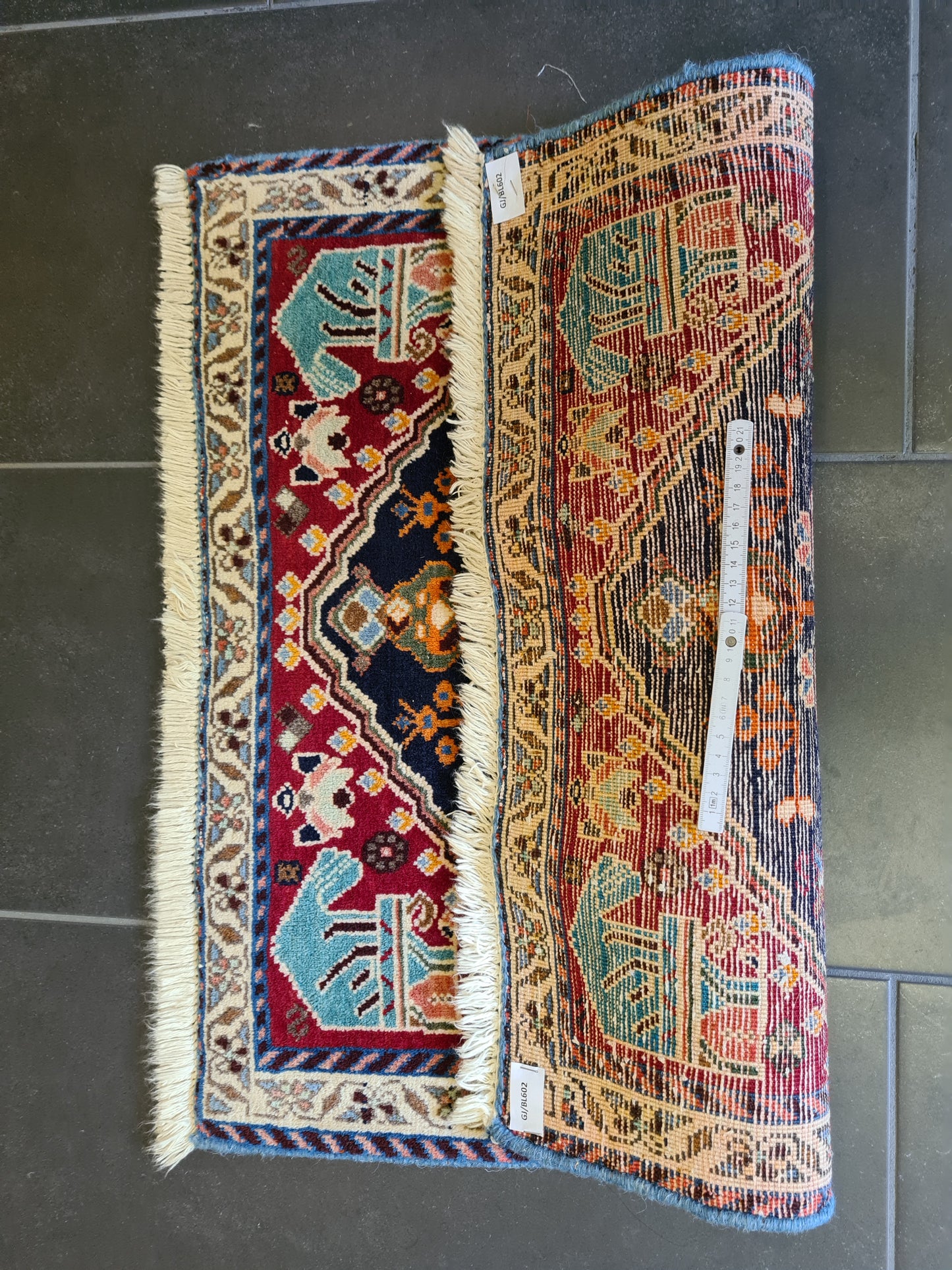 Antiker Handgeknüpfter Perserteppich Senneh Bidjar Orientteppich Sammlerstück 61x64cm