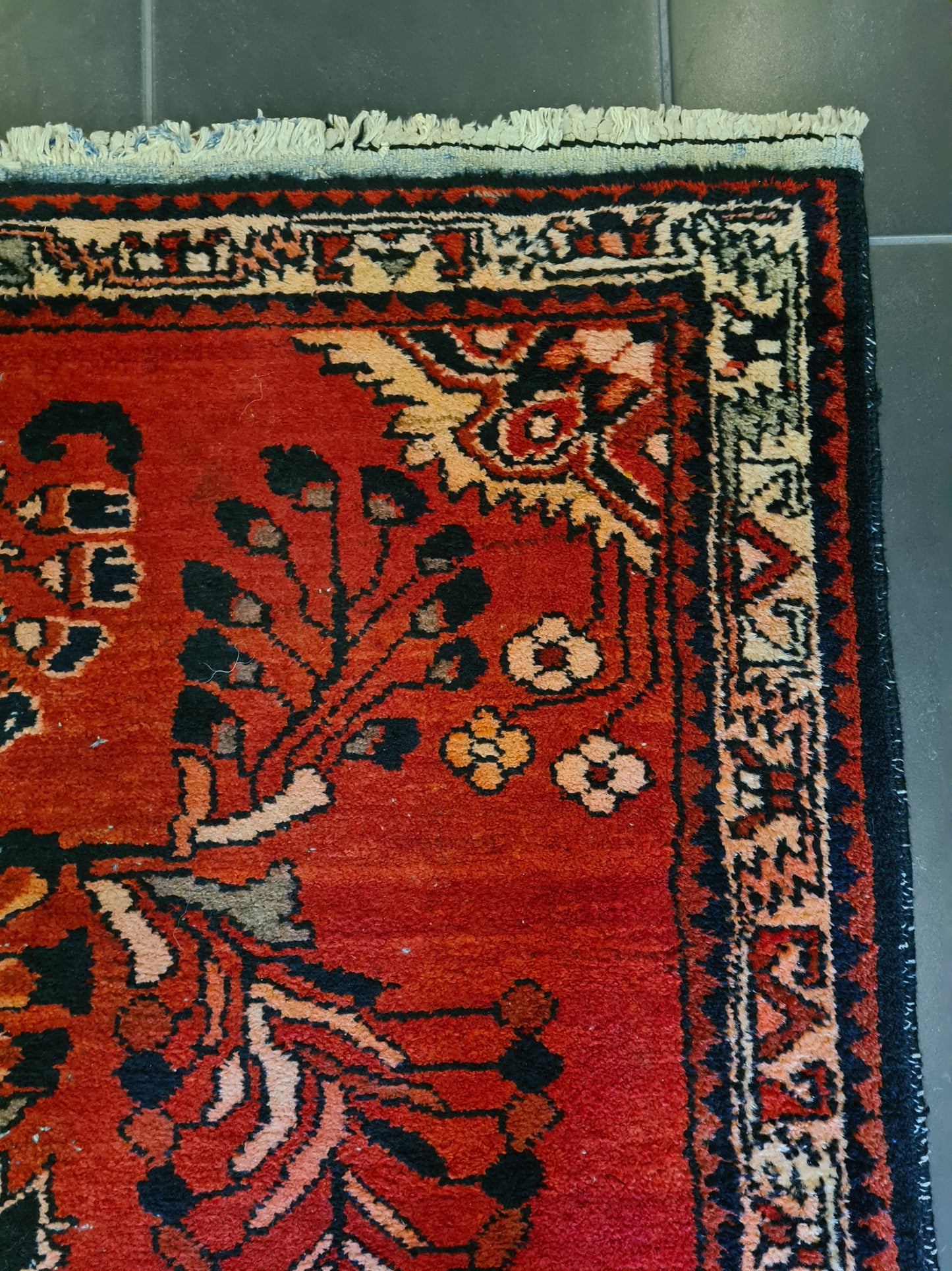 Antiker Handgeknüpfter Perser Sarough Orientteppich – Eleganz aus dem Orient