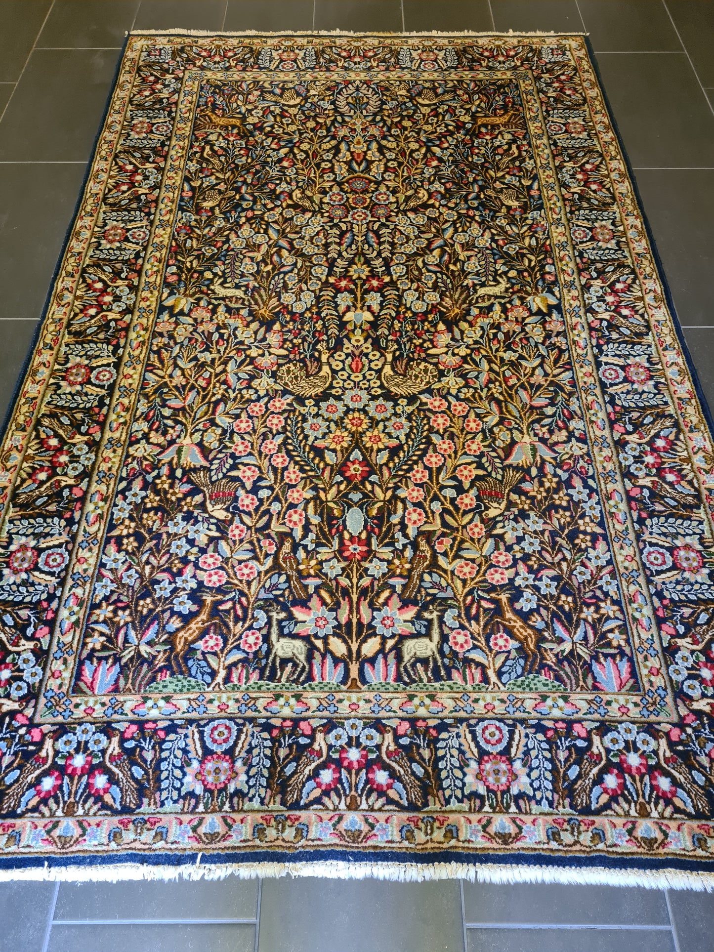 Hochwertiger Feiner Perser Kirman Teppich Handgeknüpfter Bilderteppich 241x151cm