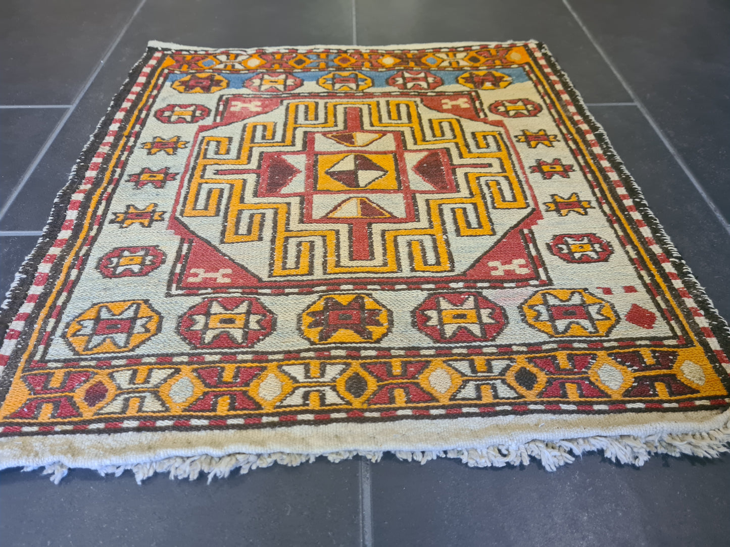 Antiker Feiner Handgeknüpfter Sumack Kazak Orientteppich 50x53cm