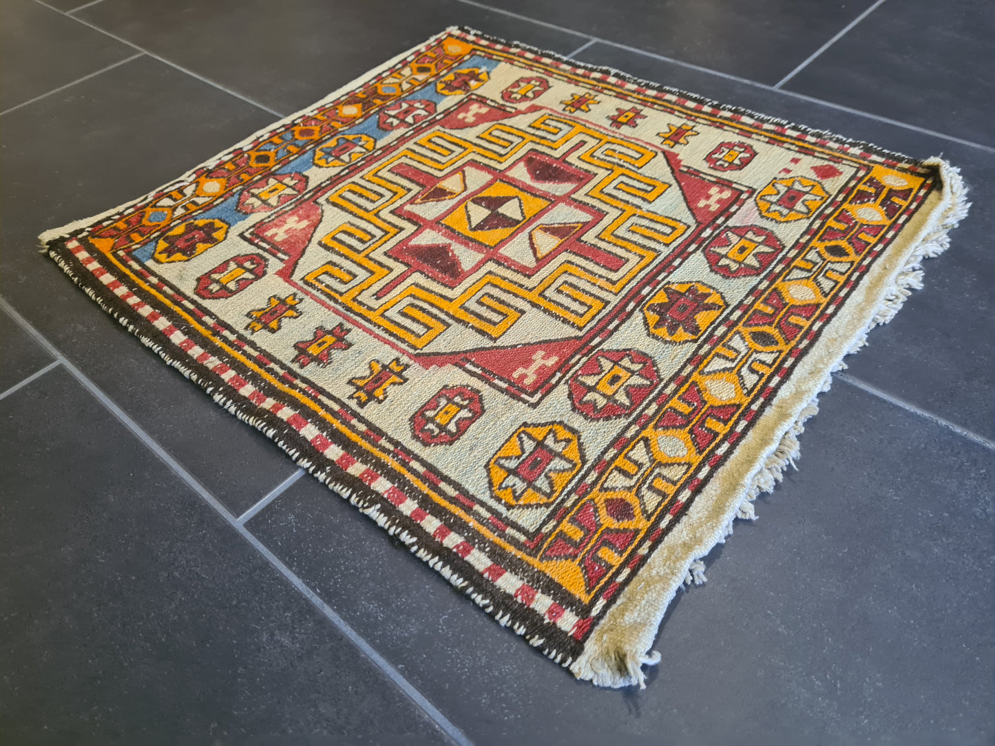 Antiker Feiner Handgeknüpfter Sumack Kazak Orientteppich 50x53cm