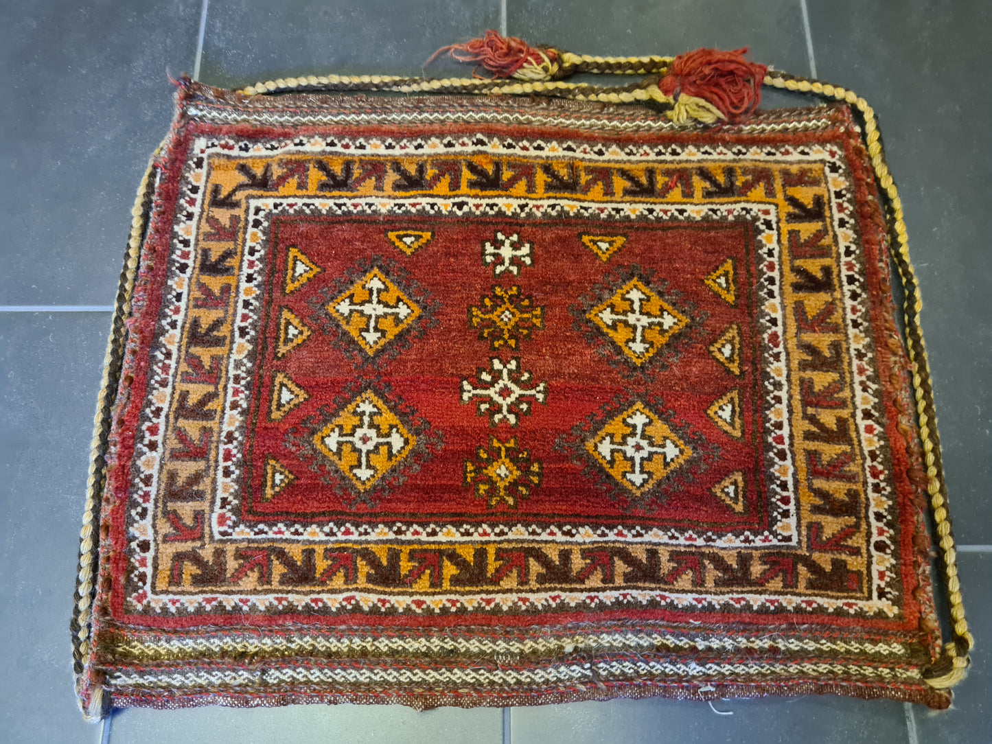 Antiker Handgeknüpfter Perserteppich Satteltasche Sammlerstück 66x53cm