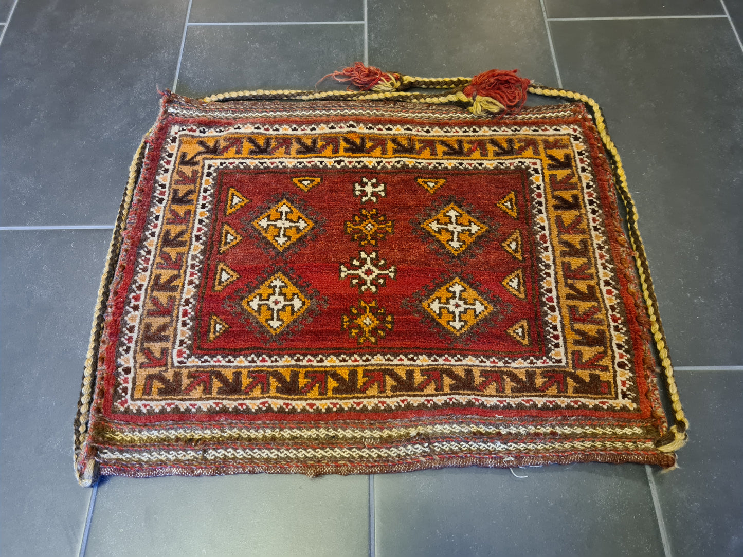 Antiker Handgeknüpfter Perserteppich Satteltasche Sammlerstück 66x53cm