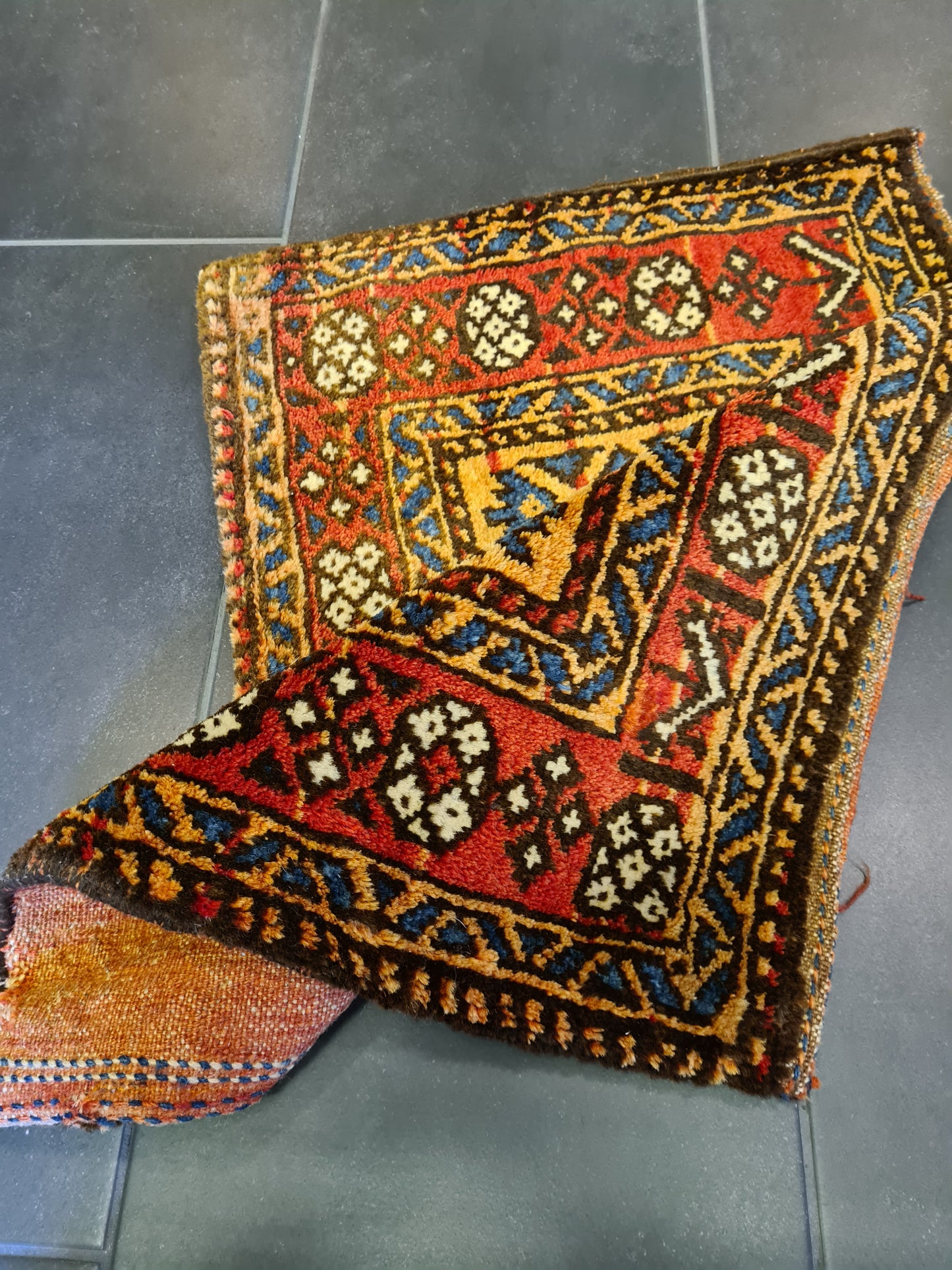 Antiker Perser Orientteppich Handgeknüpftes Sammlerstück Satteltasche 50x69cm