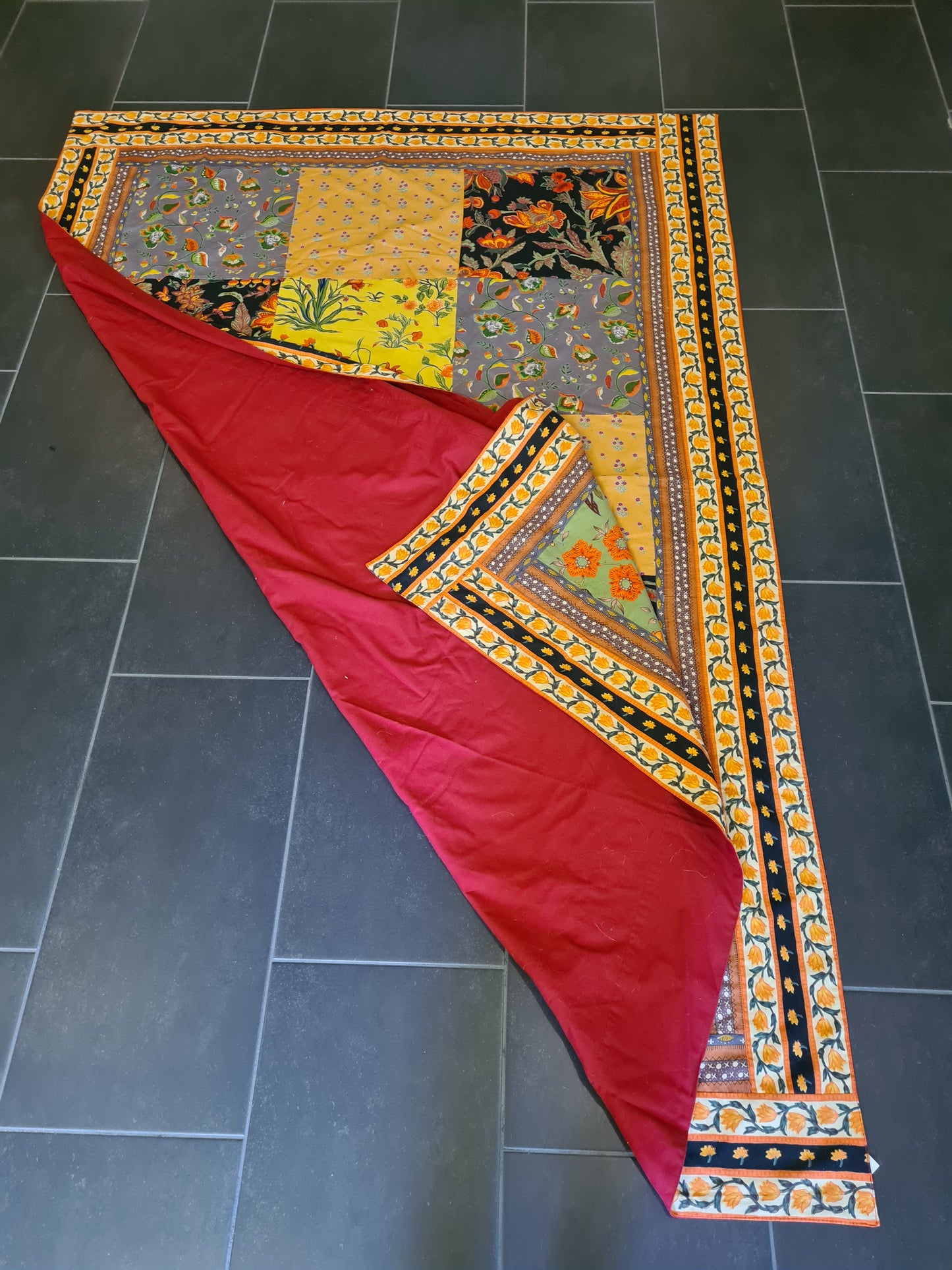 Wandbehang Indien Handgefertigtes Stoffgemälde 205x138cm