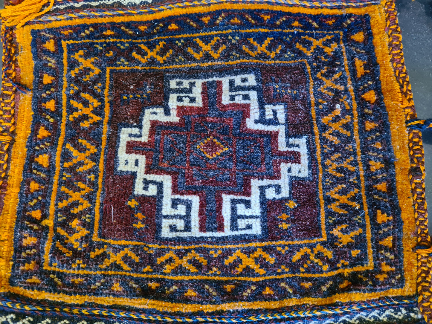 Antike Handgeknüpfte Persische Satteltasche Unikat aus dem Orient 39x35cm