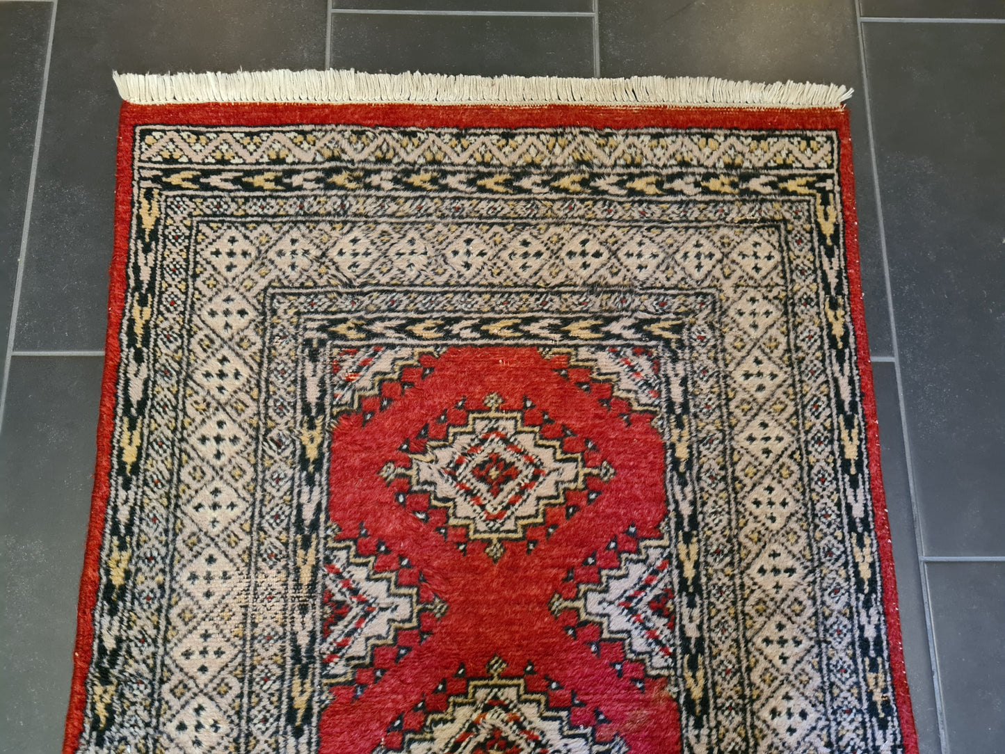 Feiner handgeknüpfter Perser Teppich Buchara Jomut Orientteppich 130x78 cm