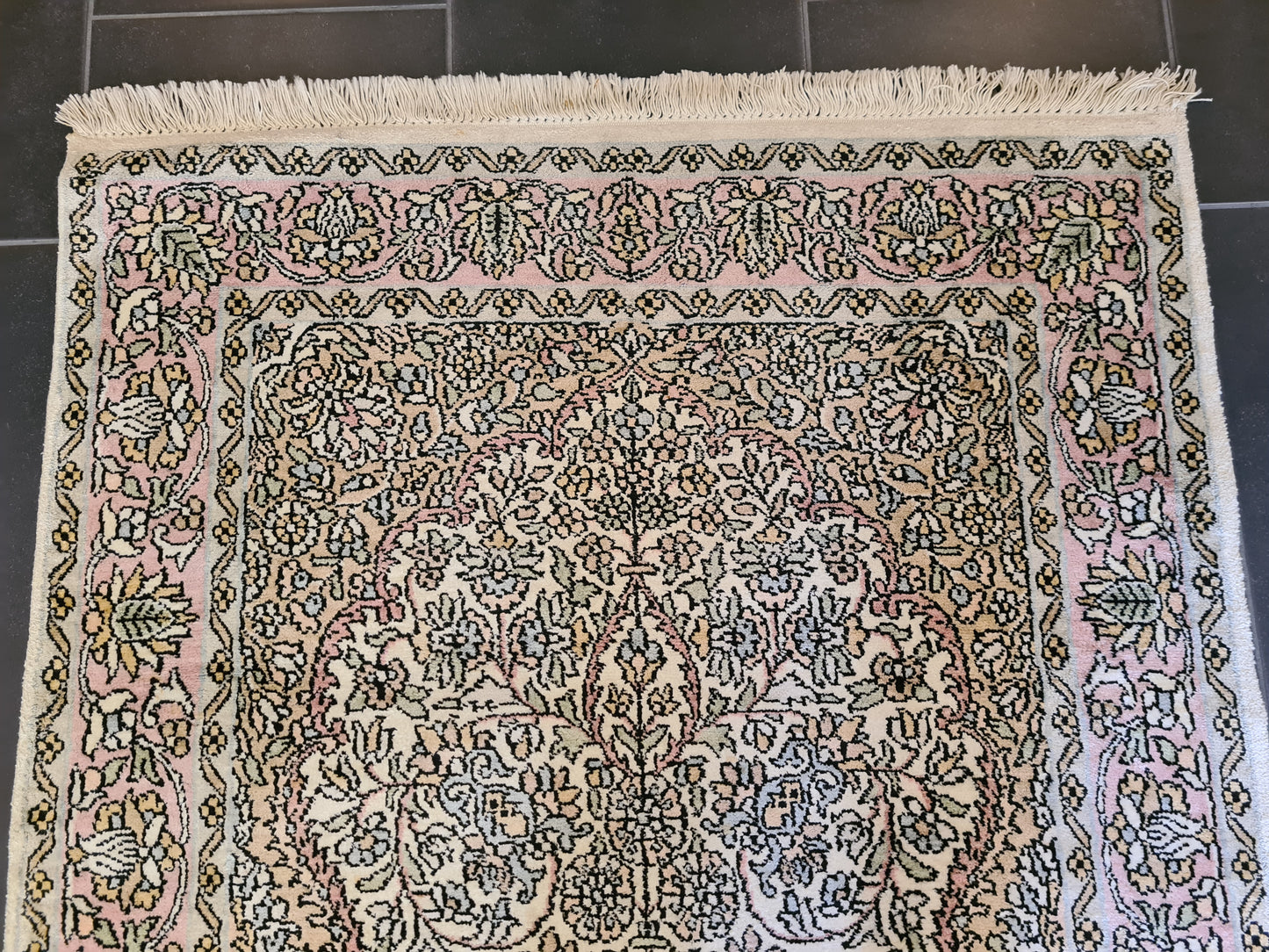 Feiner Handgeknüpfter Perser Teppich Seiden Orientteppich Kashmir 154x92cm