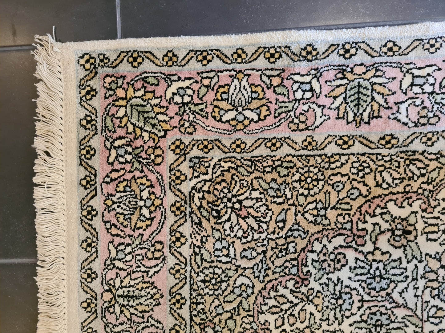 Feiner Handgeknüpfter Perser Teppich Seiden Orientteppich Kashmir 154x92cm