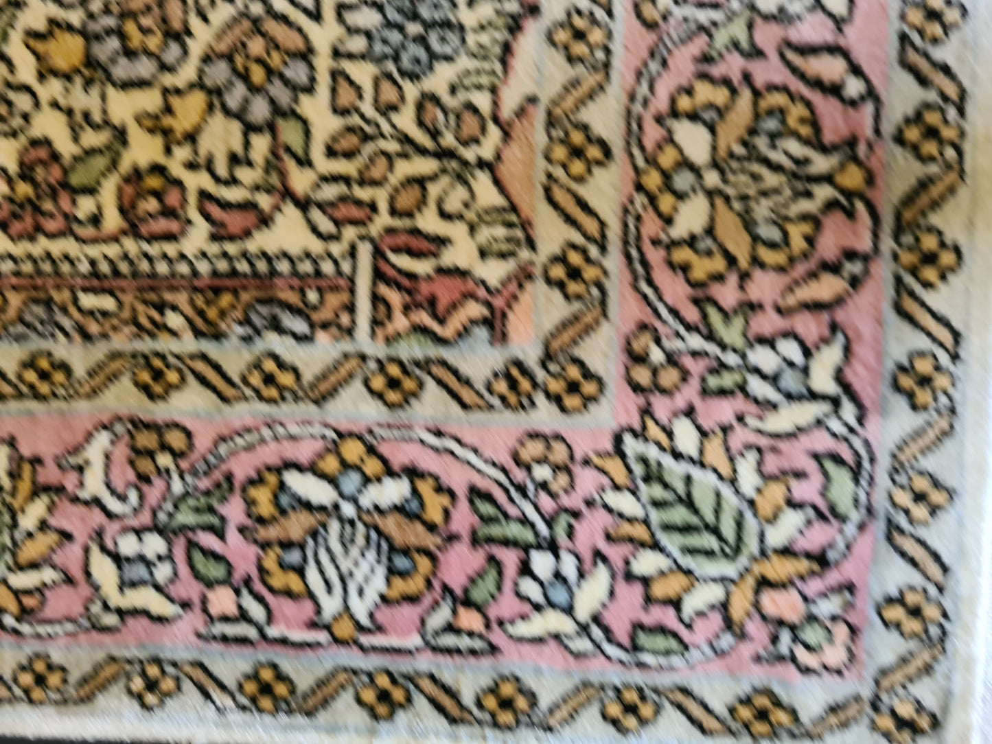 Feiner Handgeknüpfter Perser Teppich Seiden Orientteppich Kashmir 154x92cm