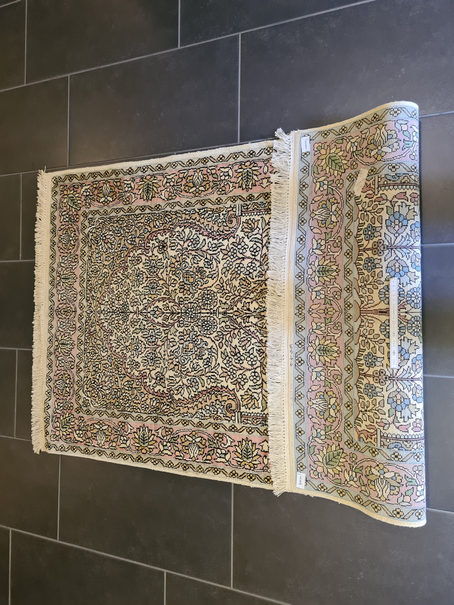 Feiner Handgeknüpfter Perser Teppich Seiden Orientteppich Kashmir 154x92cm