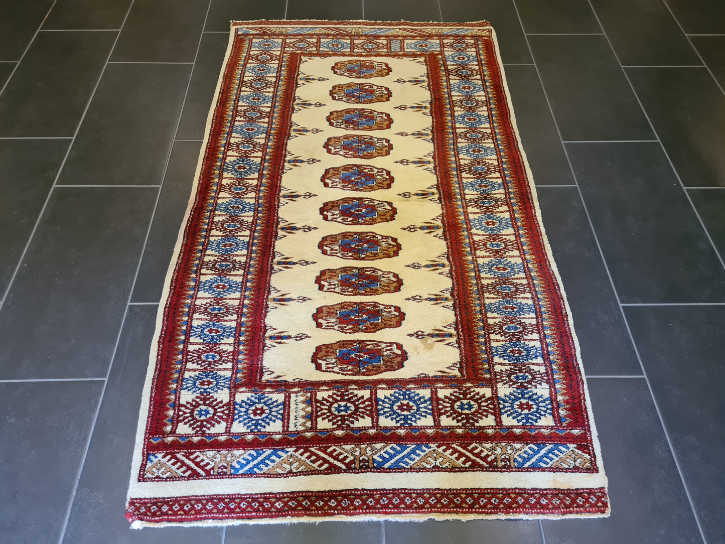 Feiner Handgeknüpfter Perser Teppich Orientteppich Buchara Jomut 179x100cm