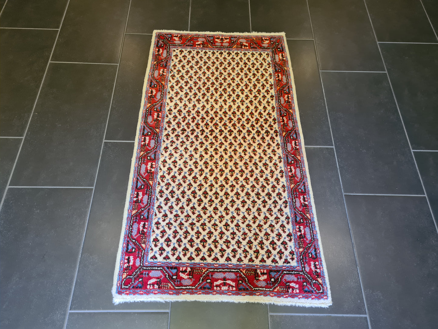 Feiner Handgeknüpfter Perserteppich Sarough Orientteppich 118x67cm Hochwertige Wolle