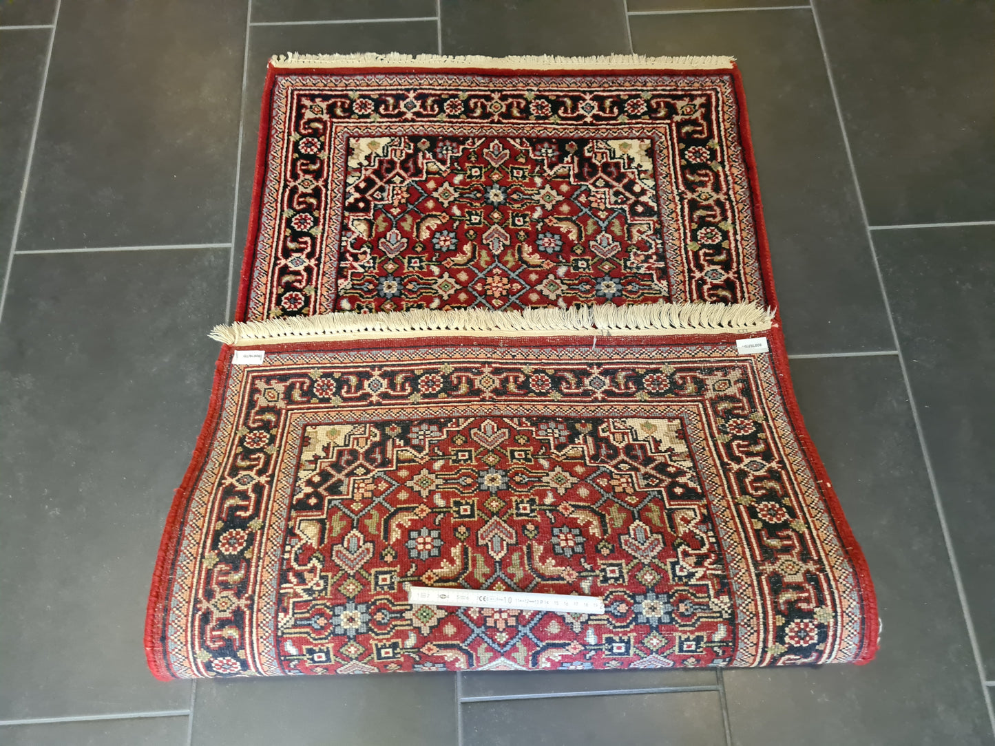 Feiner handgeknüpfter Perser Teppich Bidjar Orientteppich 138x74cm