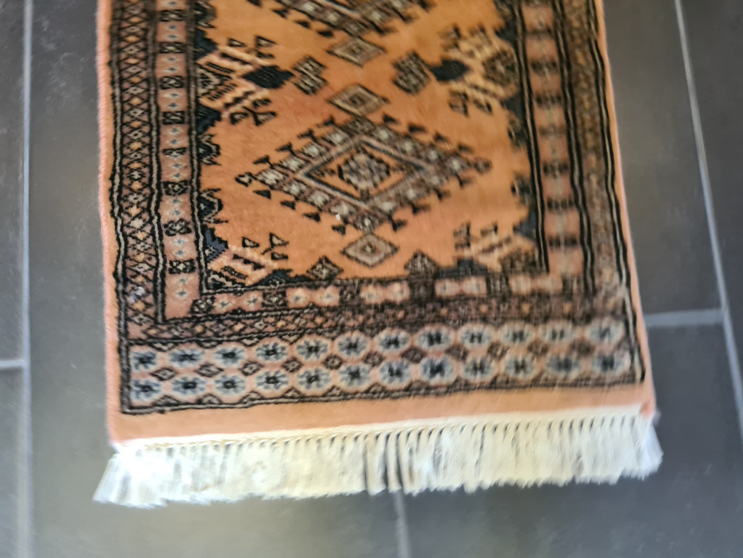 Feiner Handgeknüpfter Perser Teppich Orientteppich Buchara Jomut 122x47cm