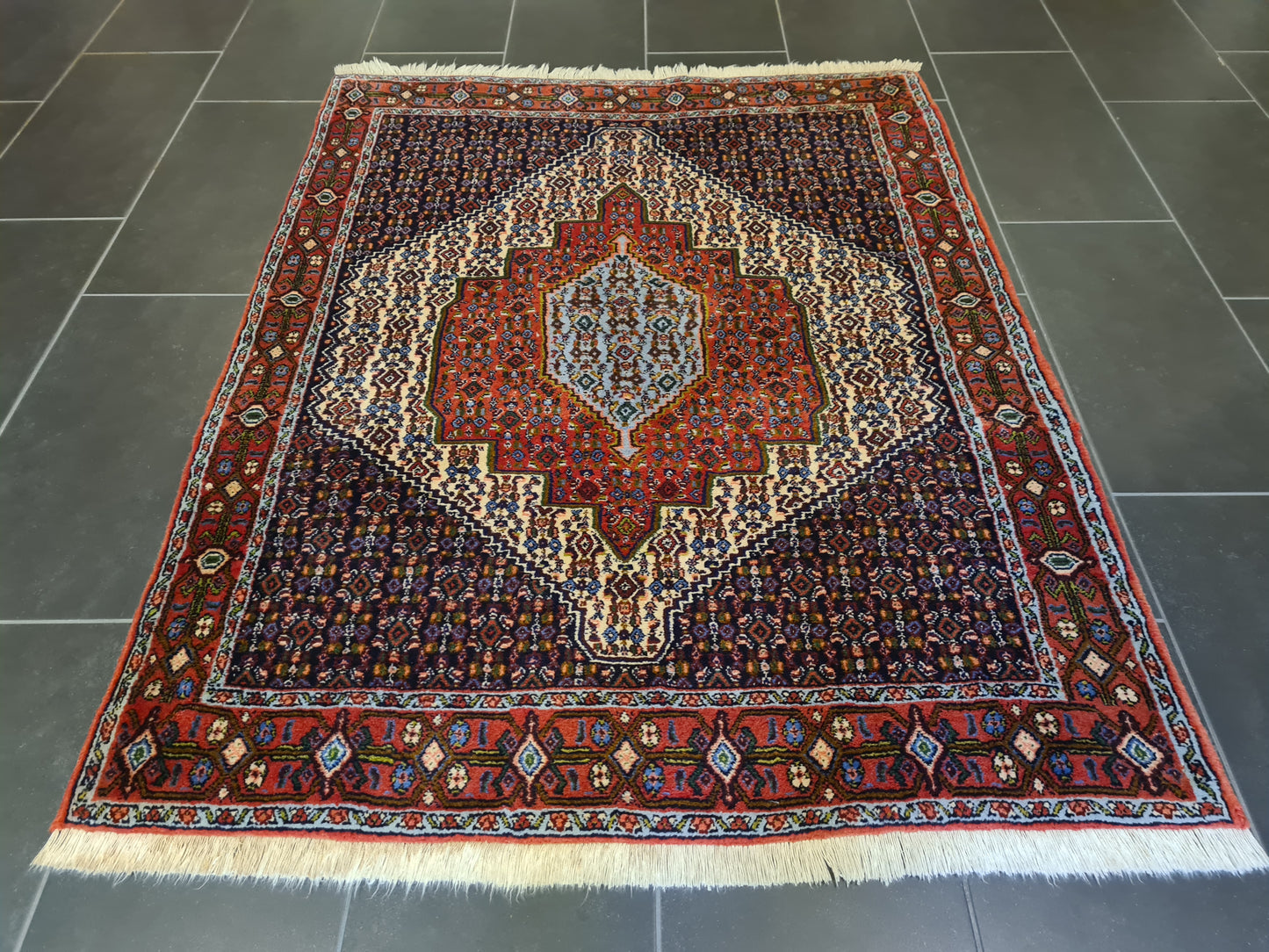 Antiker Feiner Handgeknüpfter Perserteppich Senneh Bidjar 155x121cm