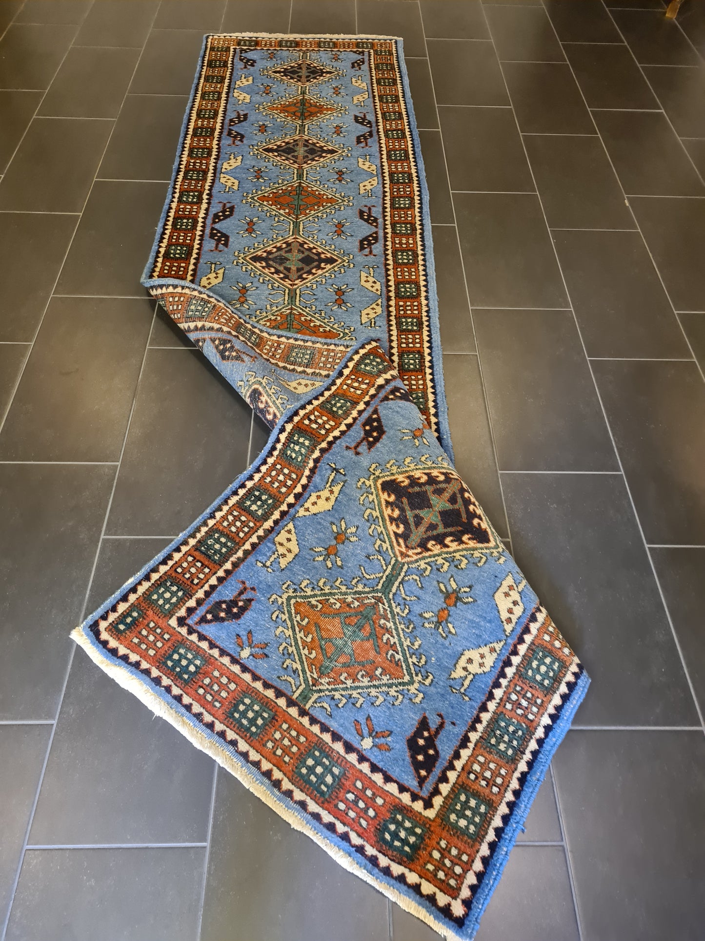 Handgeknüpfter Orientteppich Derbent Sammlerstück 360x88cm