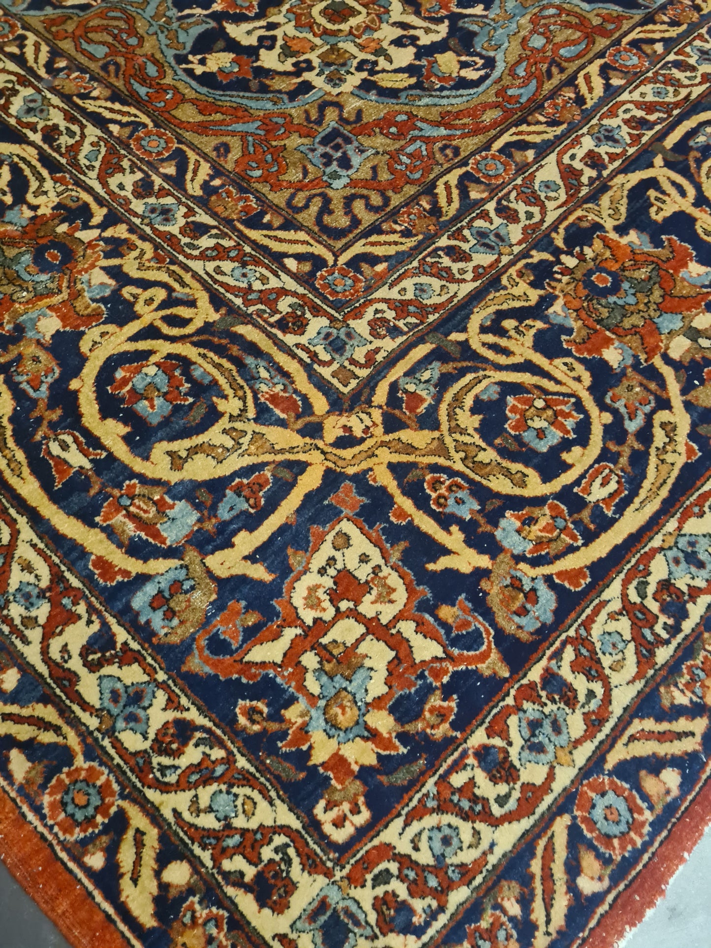 Antiker Prachtvoller Isfahan Orientteppich 390x262cm