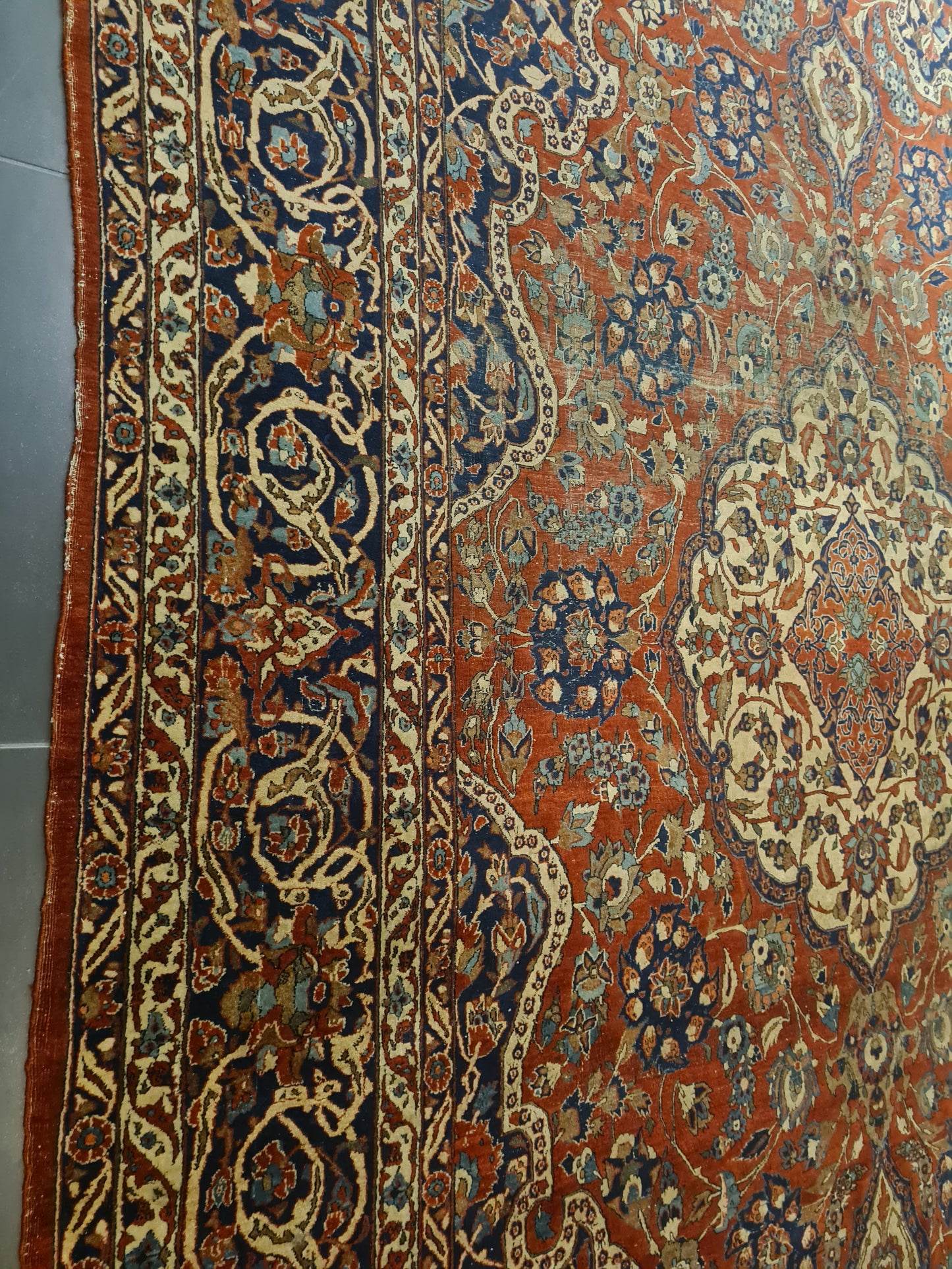 Antiker Prachtvoller Isfahan Orientteppich 390x262cm