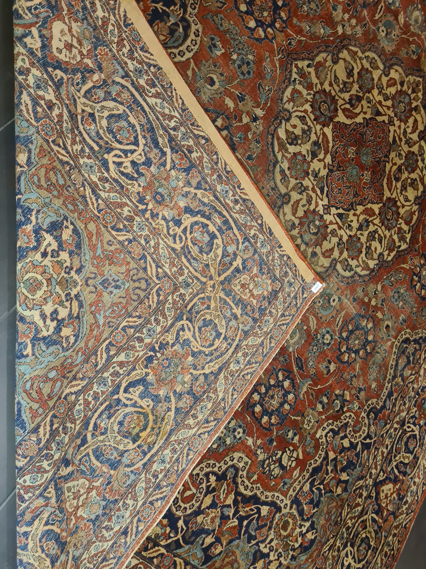 Antiker Prachtvoller Isfahan Orientteppich 390x262cm