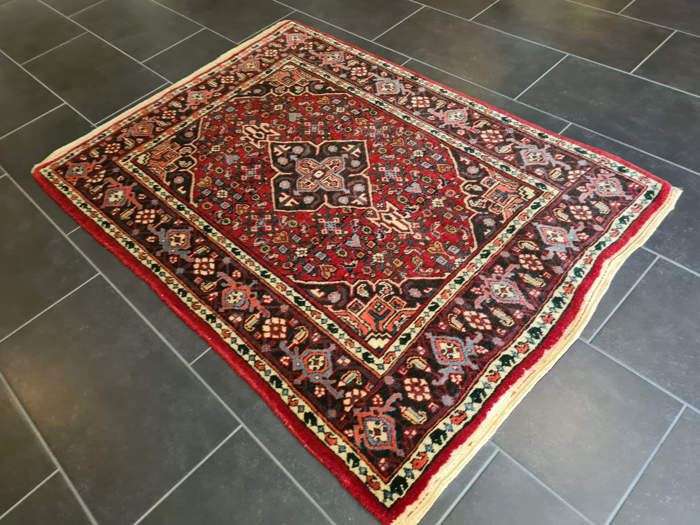 Feiner Handgeknüpfter Perser Teppich Bidjar Orientteppich 150x108cm