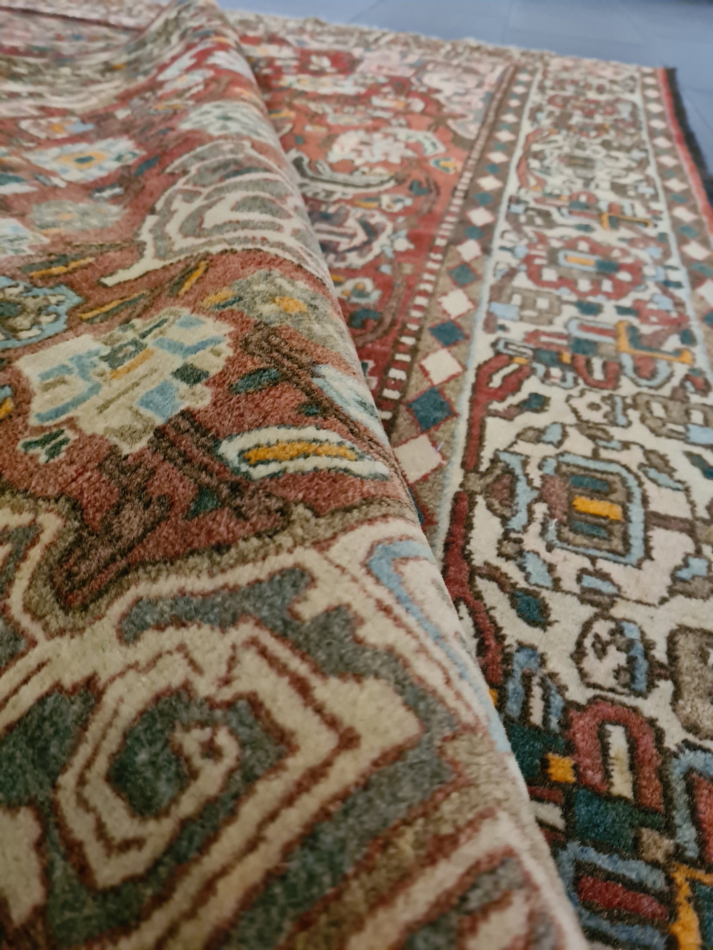 Antiker Perser Teppich Isfahan Handgeknüpfter Orientteppich 201x140cm