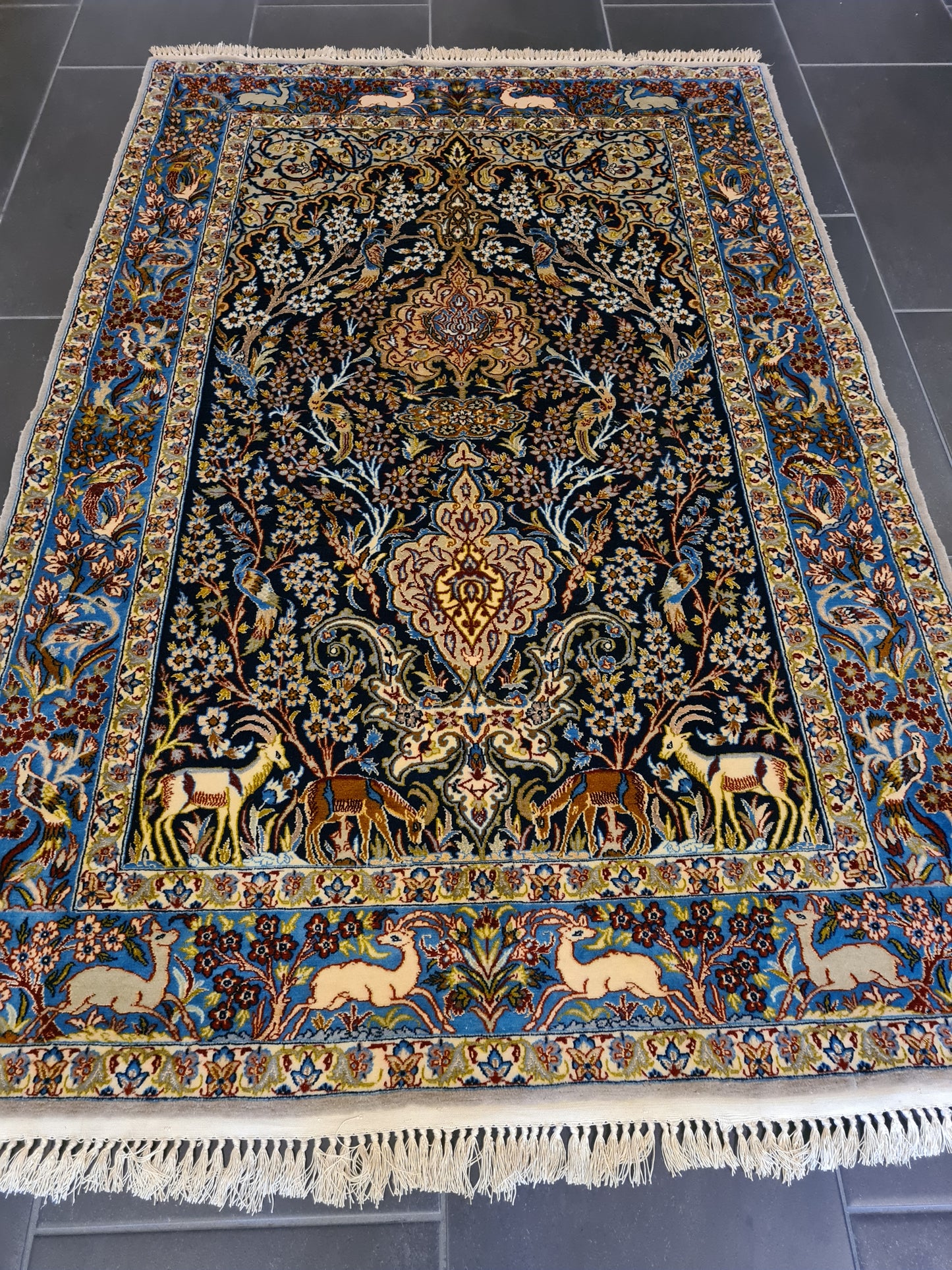 Handgeknüpfter Teppich Isfahan Seidenteppich 157x103cm