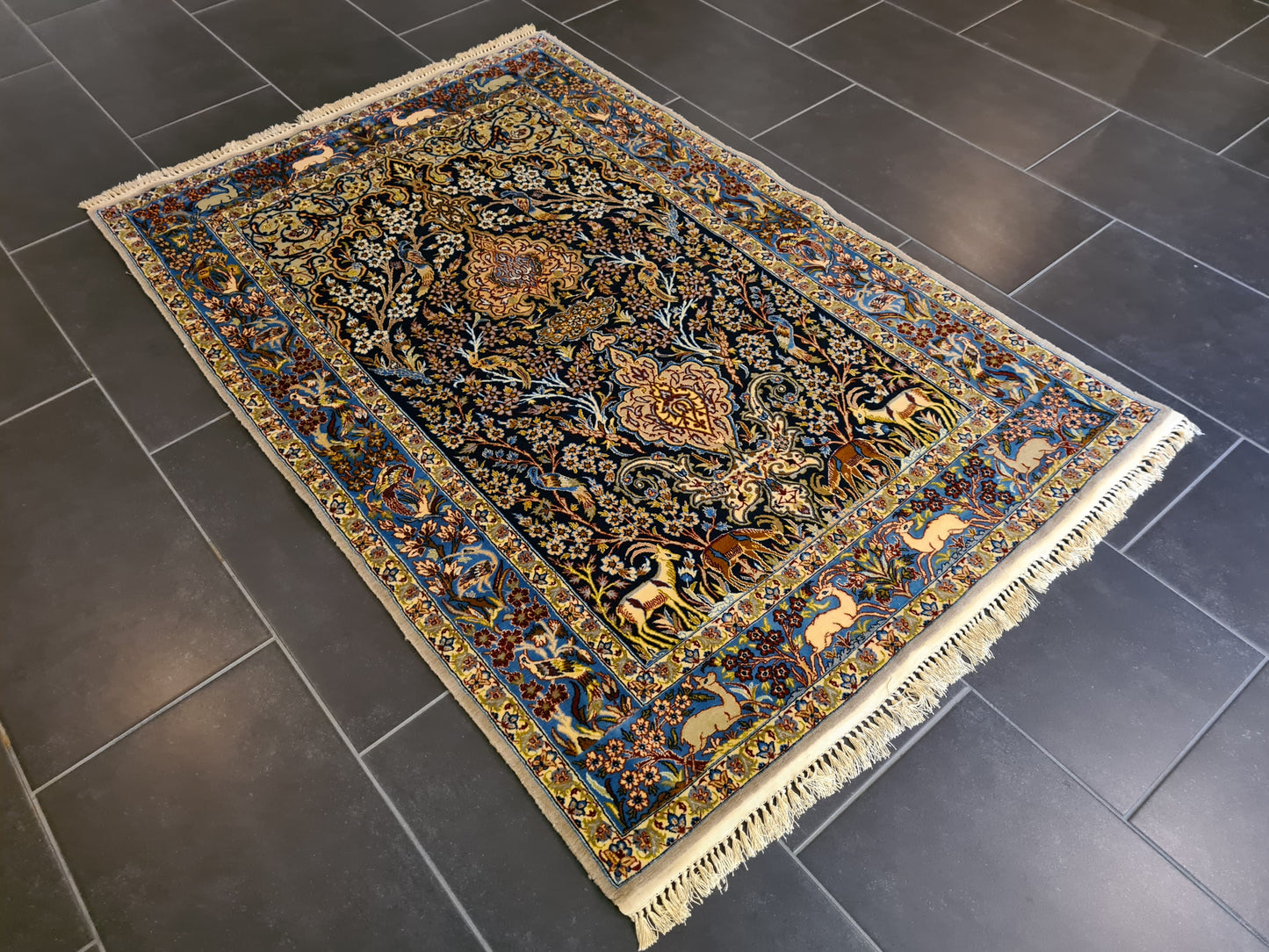 Handgeknüpfter Teppich Isfahan Seidenteppich 157x103cm