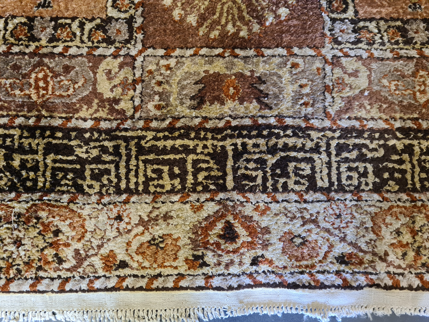 Handgeknüpfter Seidenteppich Kayseri Orientteppich 191x129cm