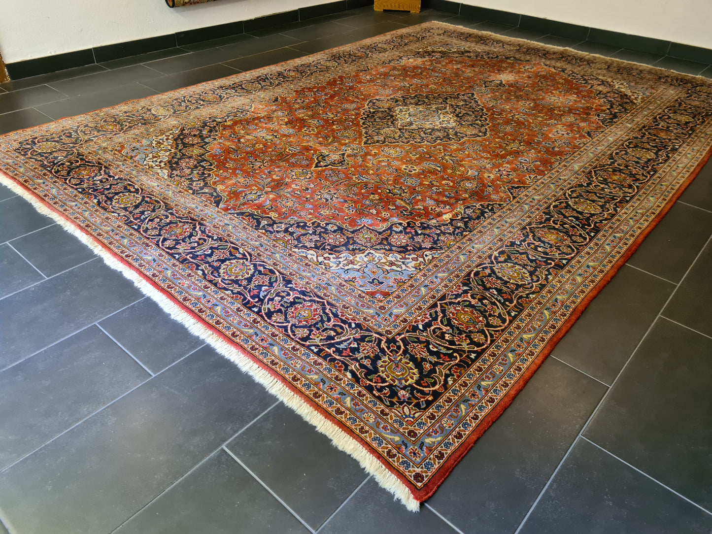 Feiner Prachtvoller Keshan Perser Teppich Handgeknüpfter Orientteppich 365x255cm