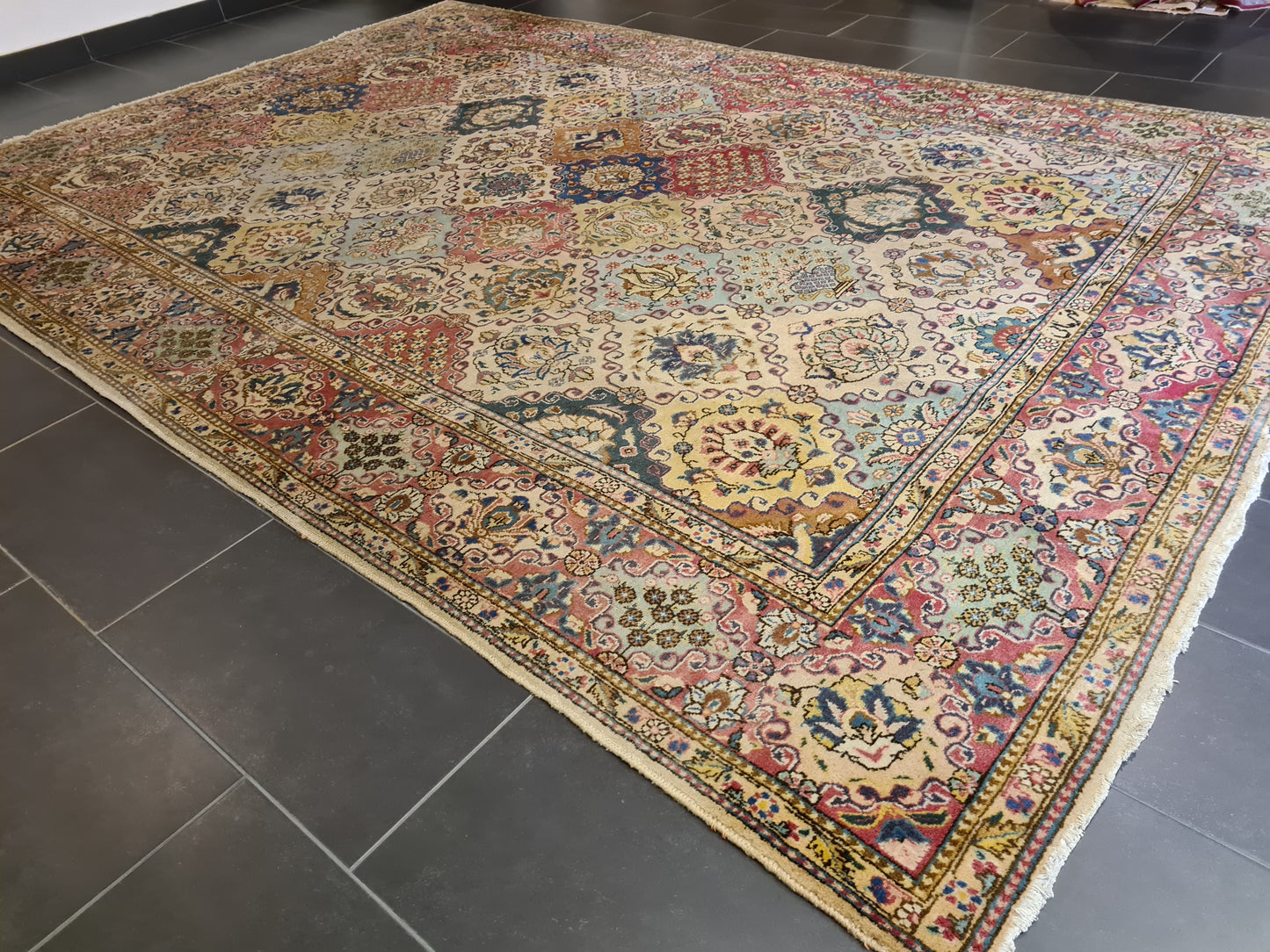 Königlicher Handgeknüpfter Tabriz Perser Orientteppich 357x244cm