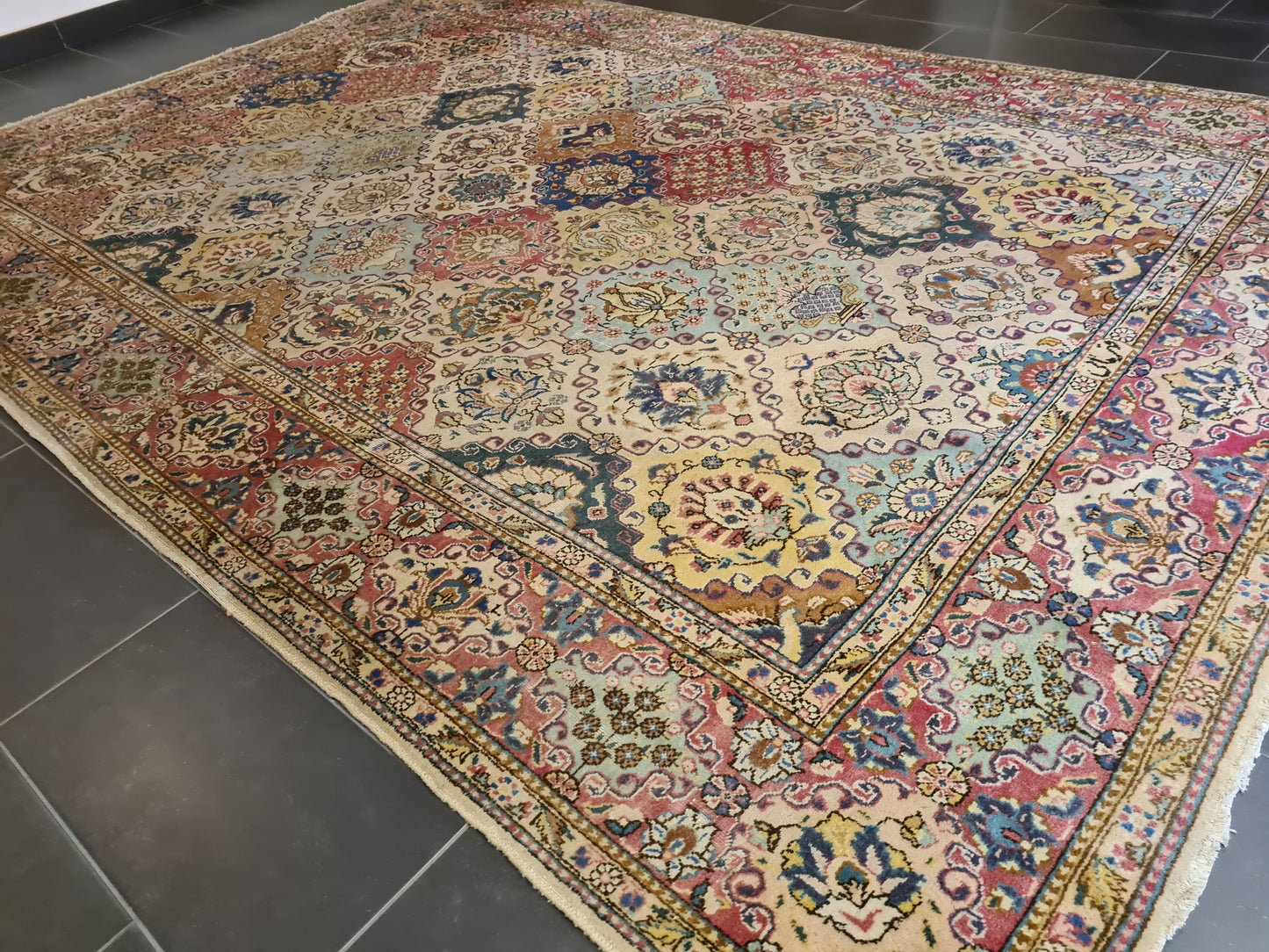 Königlicher Handgeknüpfter Tabriz Perser Orientteppich 357x244cm