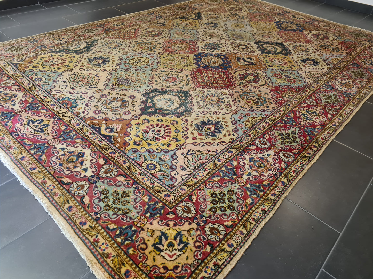 Königlicher Handgeknüpfter Tabriz Perser Orientteppich 357x244cm