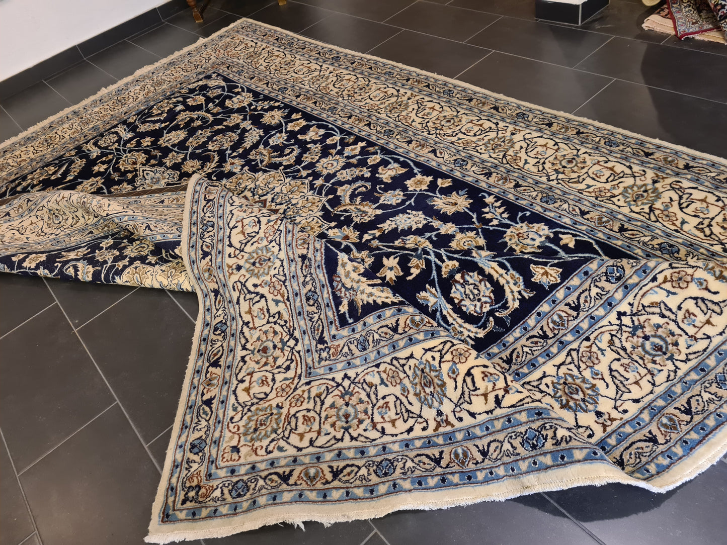 Königlicher Nain Perser Orientteppich Handgeknüpfter Palastteppich 357x242cm