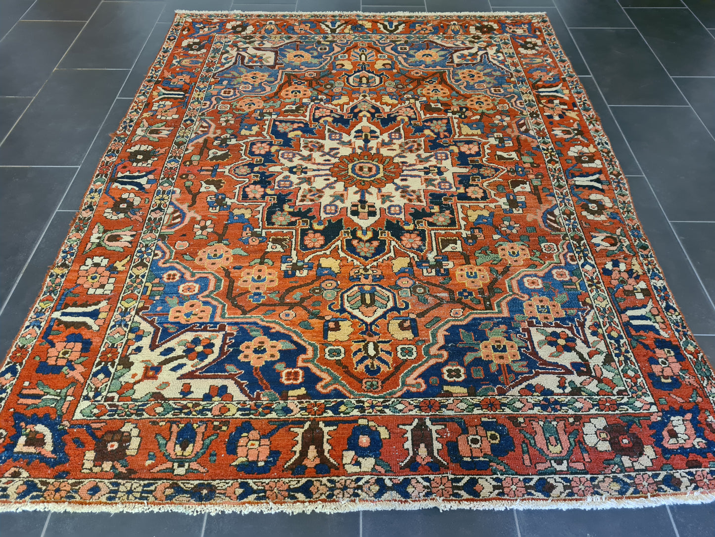 Antiker Handgeknüpfter Bachtiar Orientteppich Sammlerstück 215x169cm