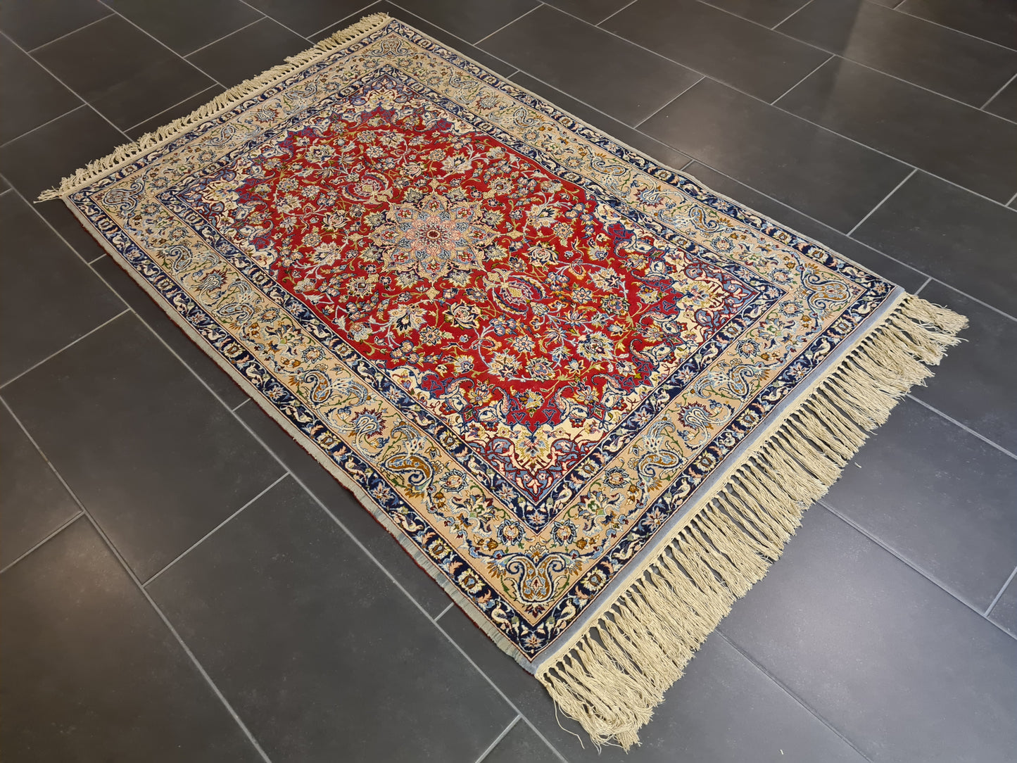 Feiner Handgeknüpfter Isfahan Perser Teppich Seiden Orientteppich 170x110cm