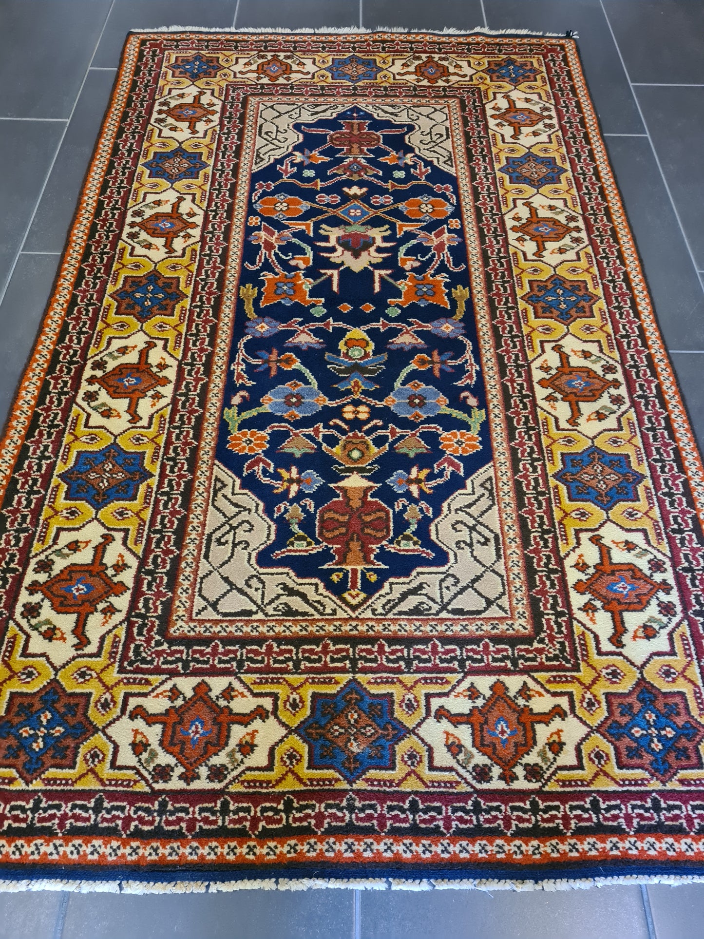 Dekorativer Handgeknüpfter Kasak Orientteppich 175x103cm