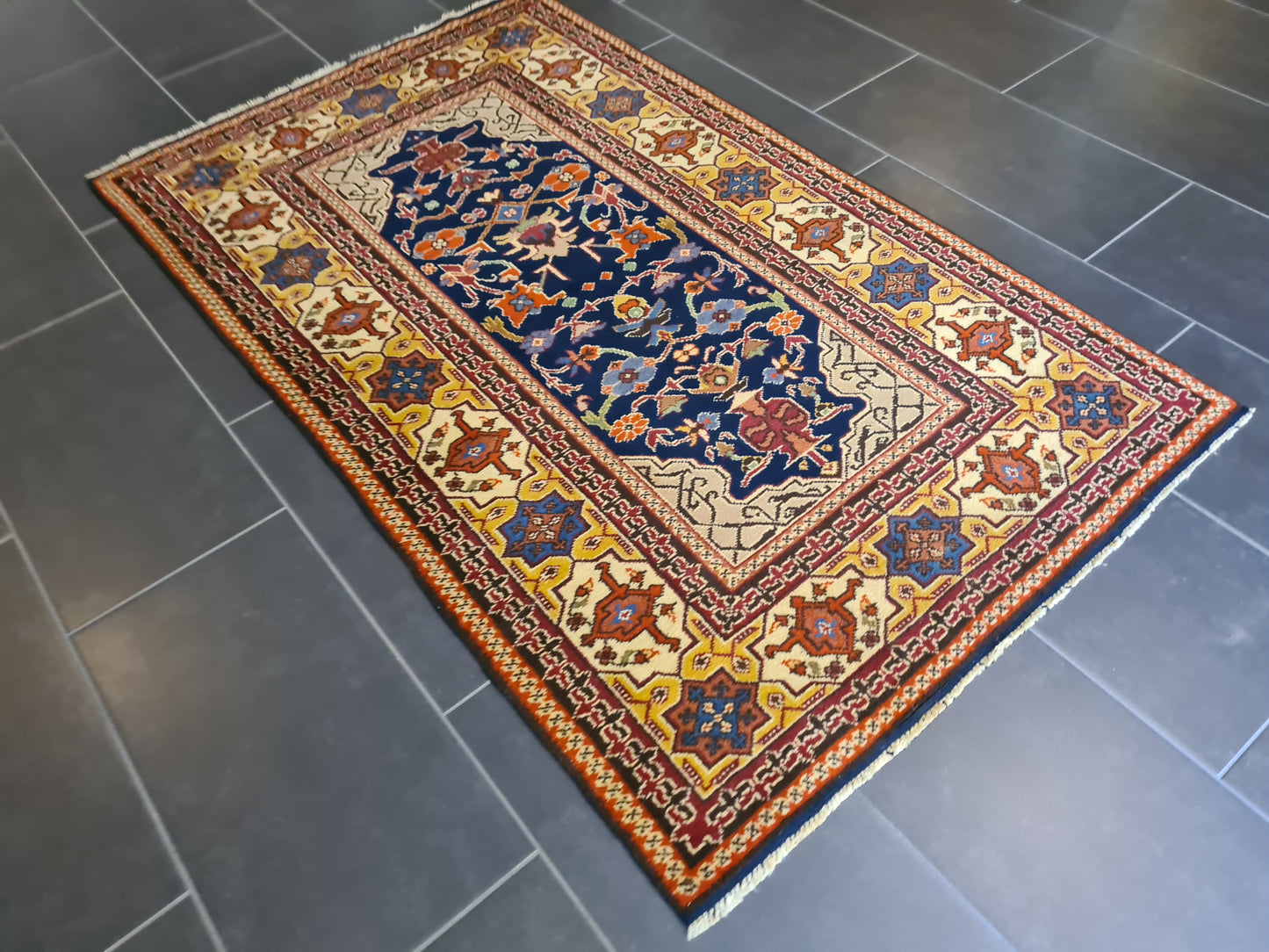 Dekorativer Handgeknüpfter Kasak Orientteppich 175x103cm