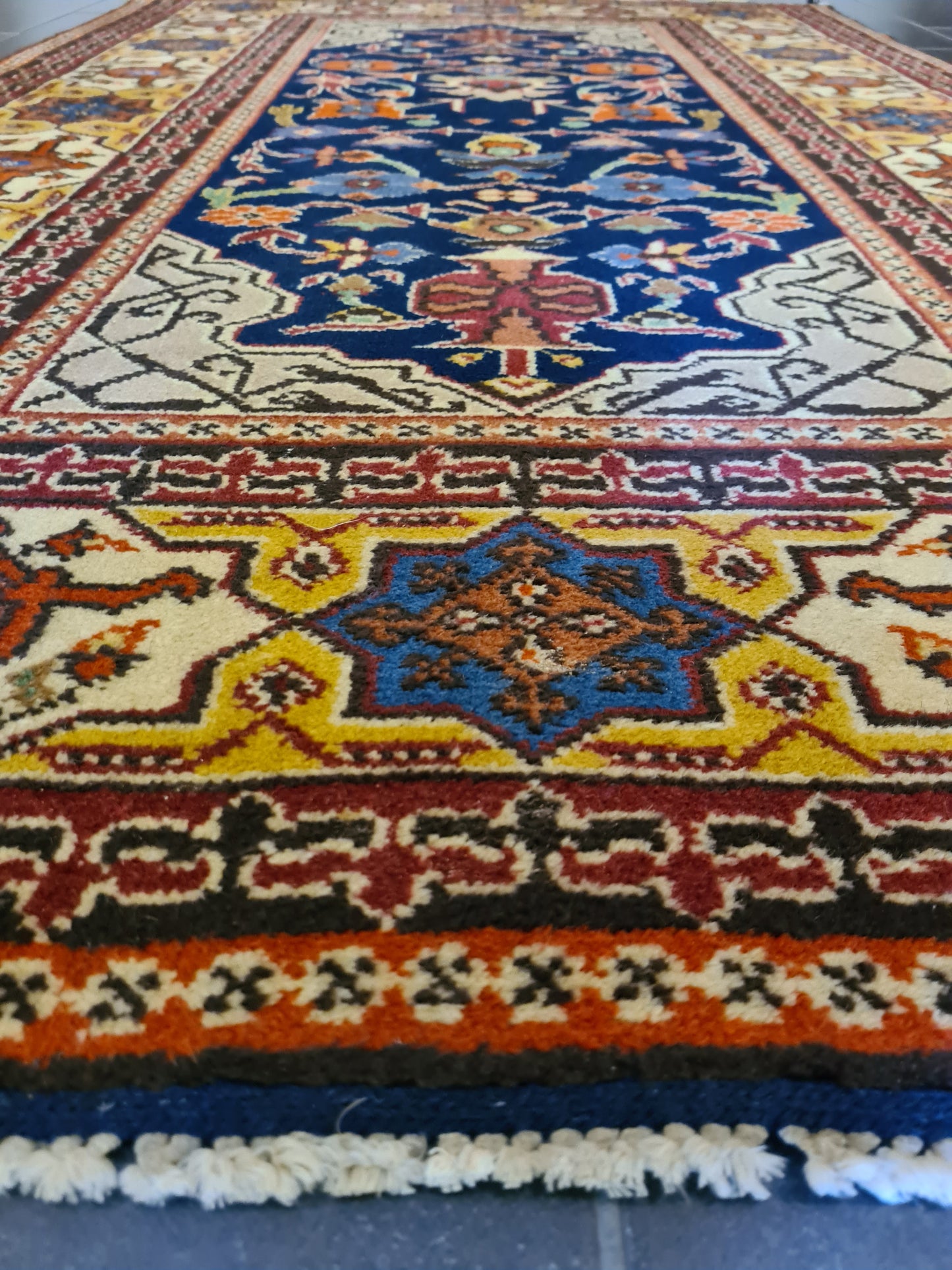 Dekorativer Handgeknüpfter Kasak Orientteppich 175x103cm