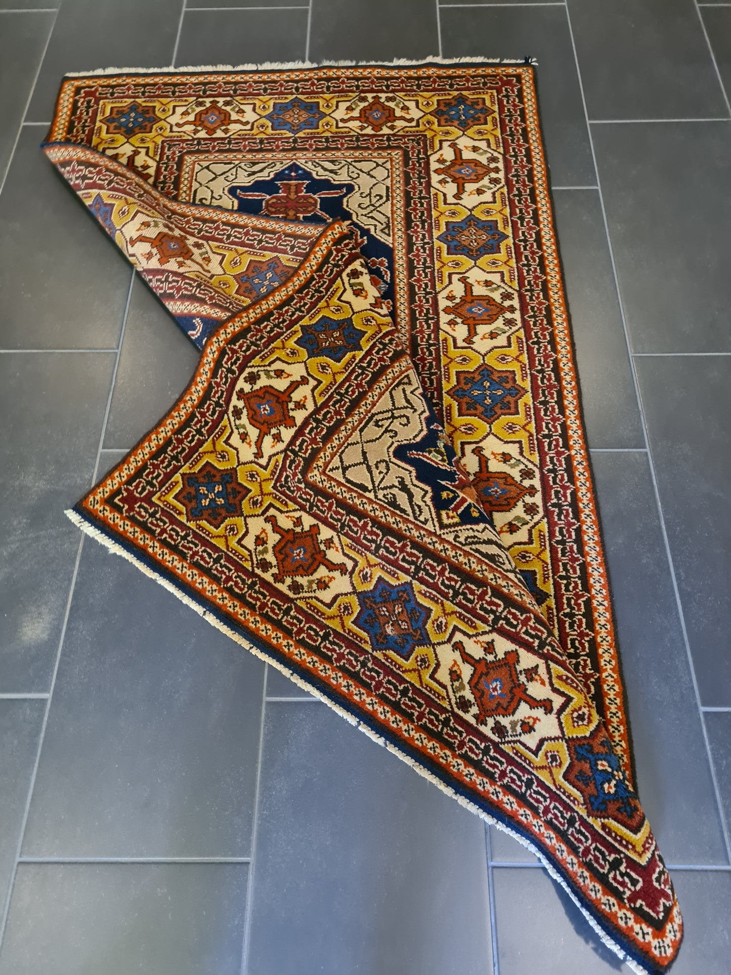 Dekorativer Handgeknüpfter Kasak Orientteppich 175x103cm