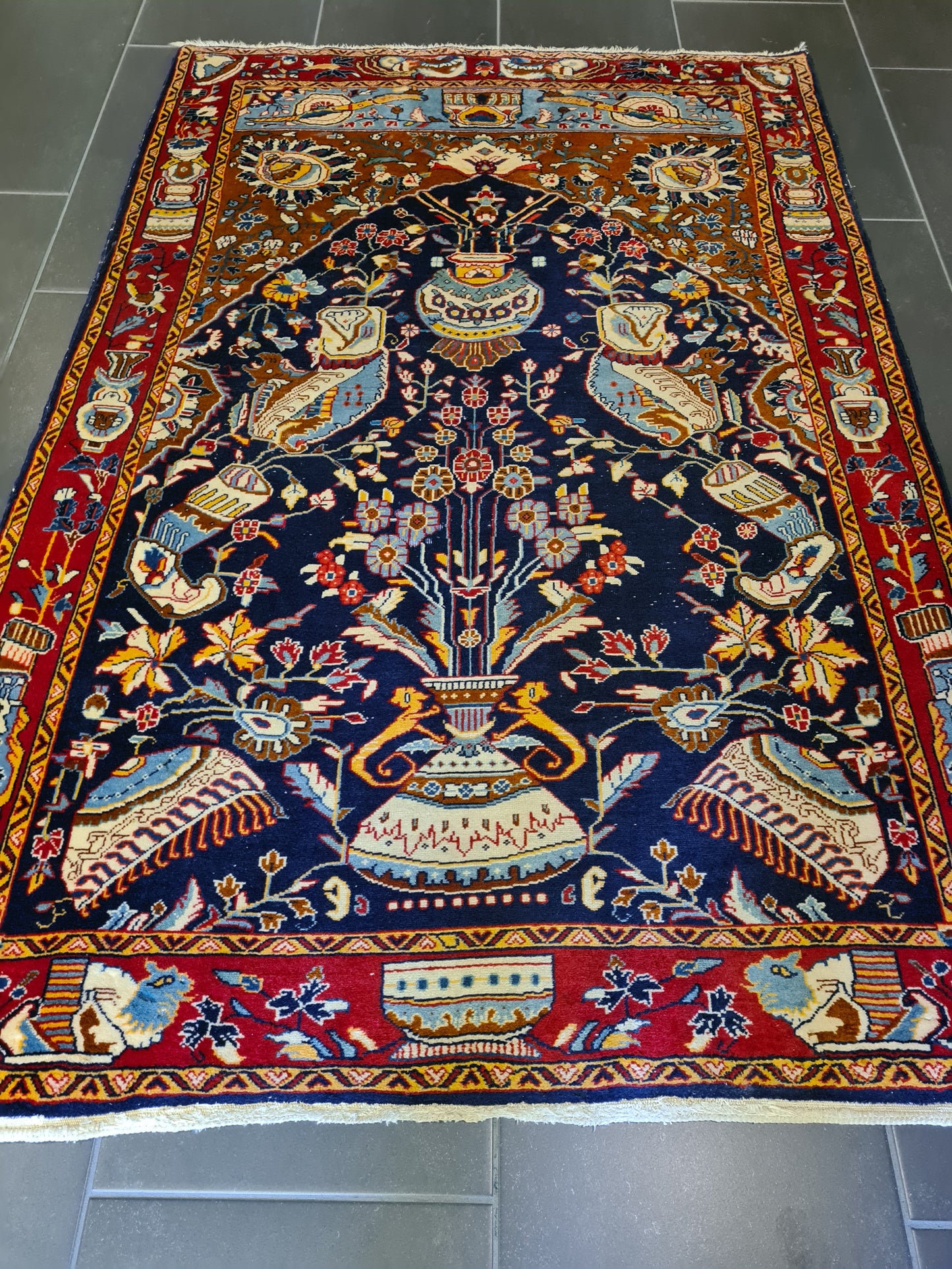 Königlicher Handgeknüpfter Perser Teppich Orientteppich Vasen Ghoum 156x105cm